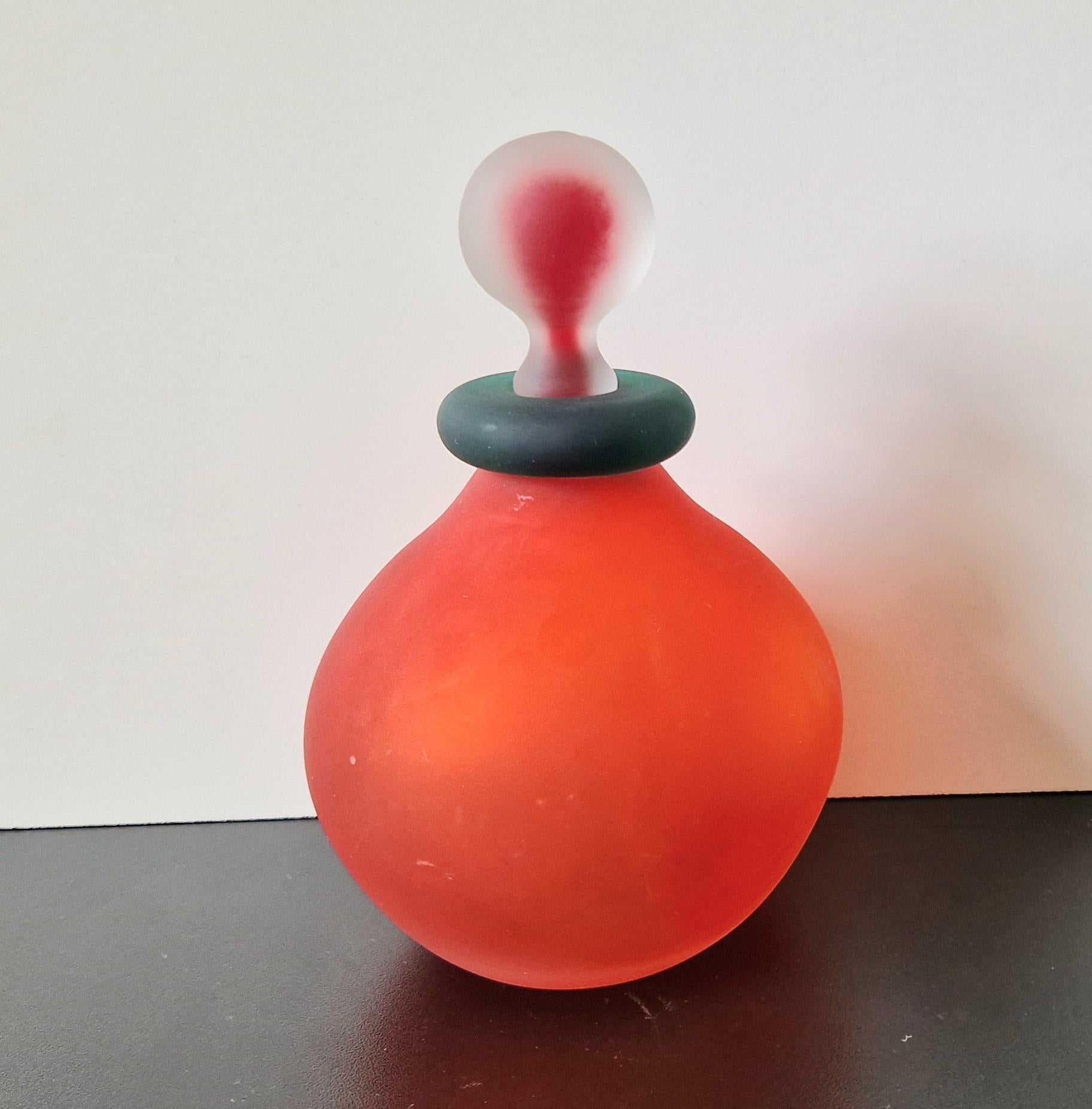 1980s Franco Moretti Venetian Scavo Art Glass Bottle with Sommerso Stopper