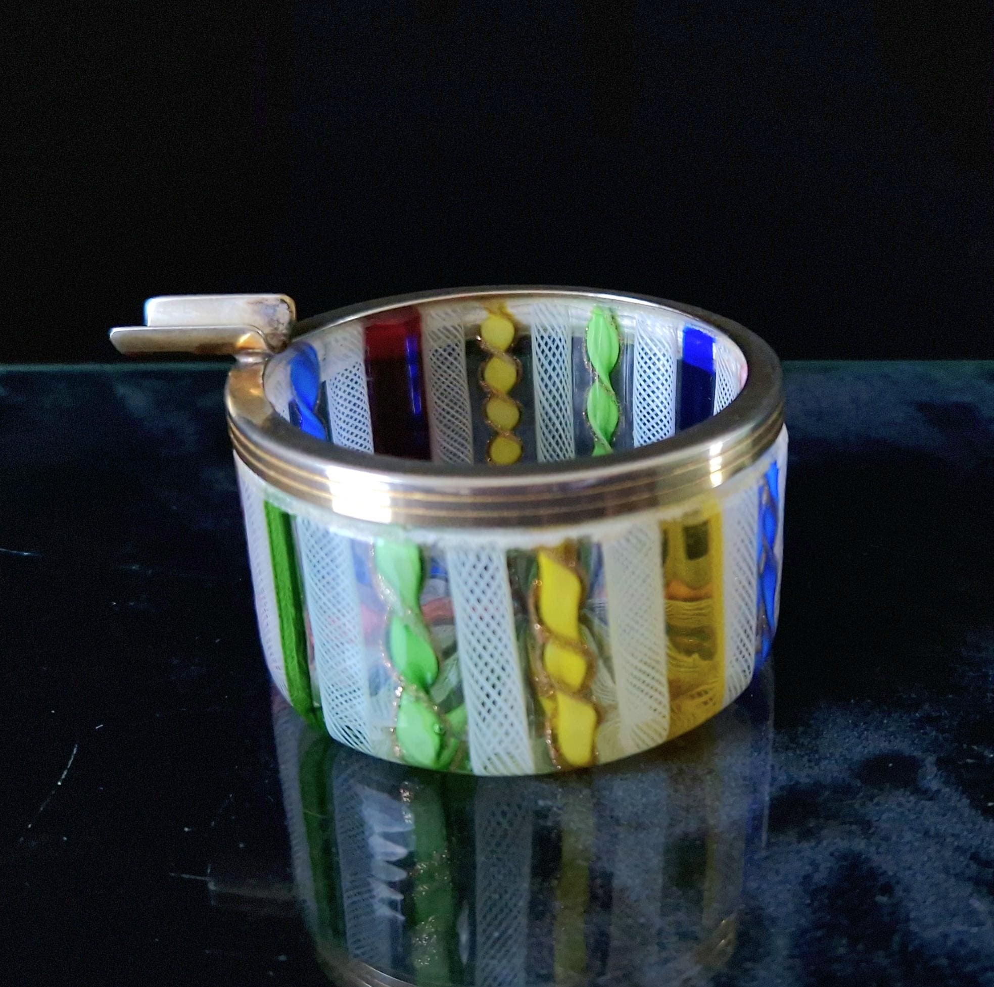 Mid Century 1960's Murano Fratelli Toso Rainbow Ribbons Italian Art Glass Ash Tray