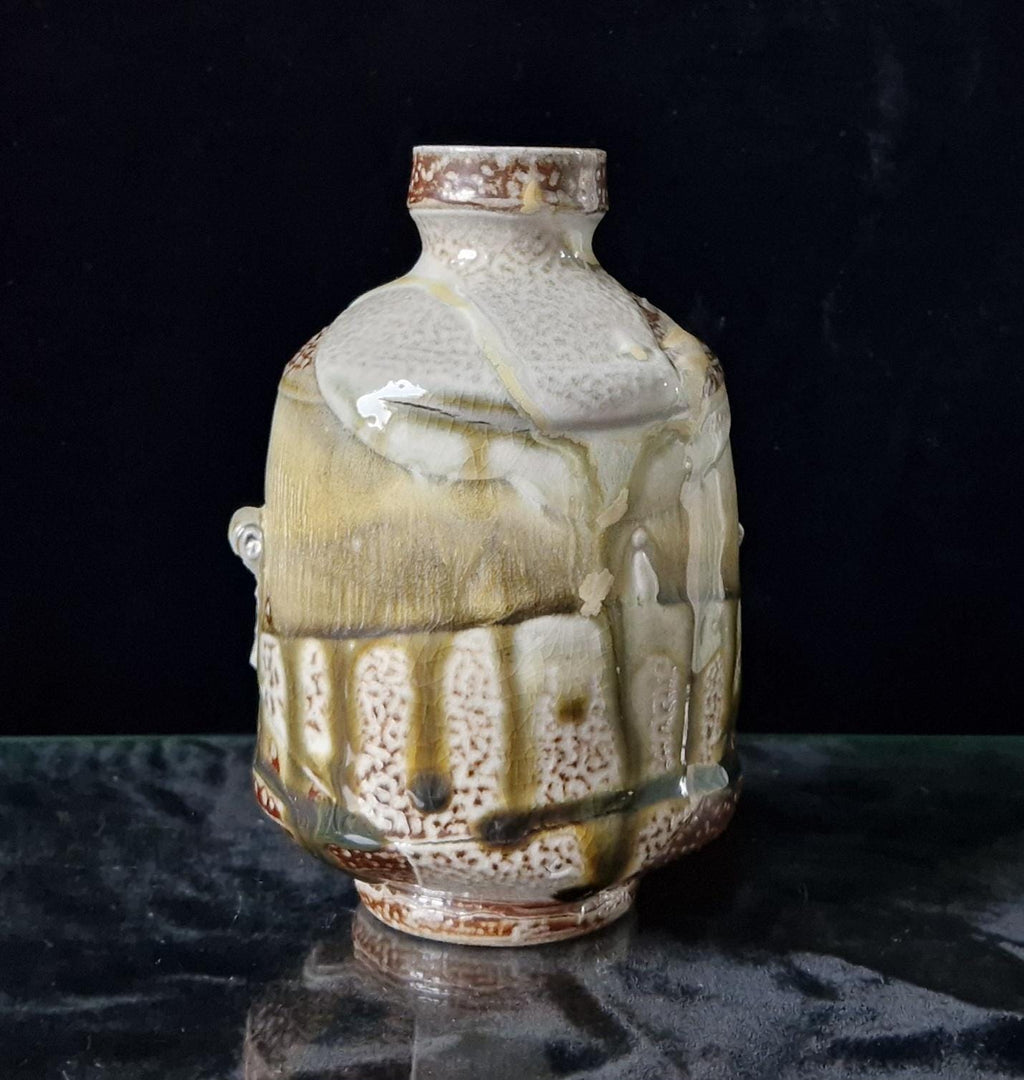 Shino Glaze Saki Set Oribe Ware Tokkuri Flask & Yunomi Cups