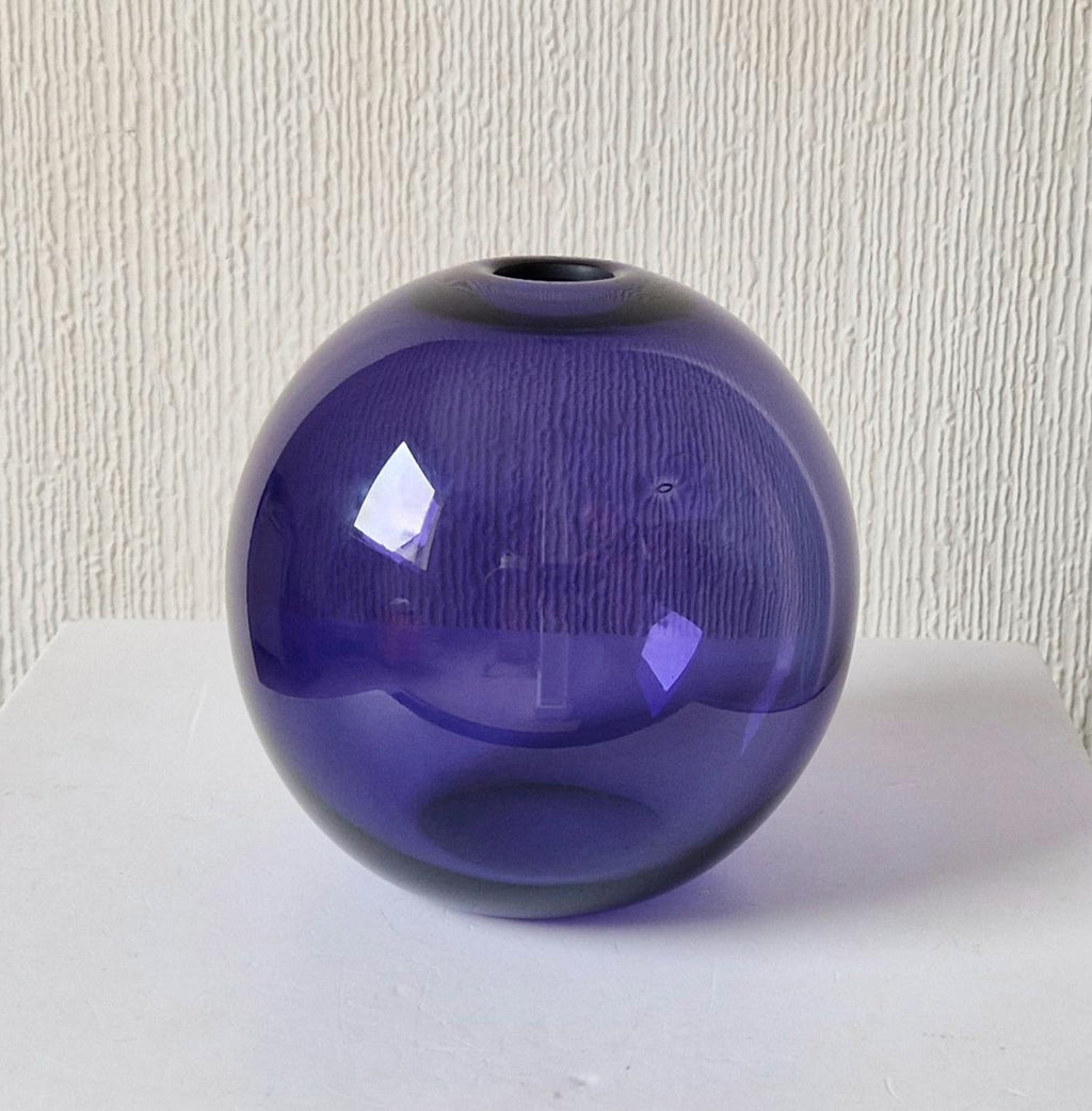 Vintage Purple Loco Art Glass Bulb Designer Vase Signed 2006