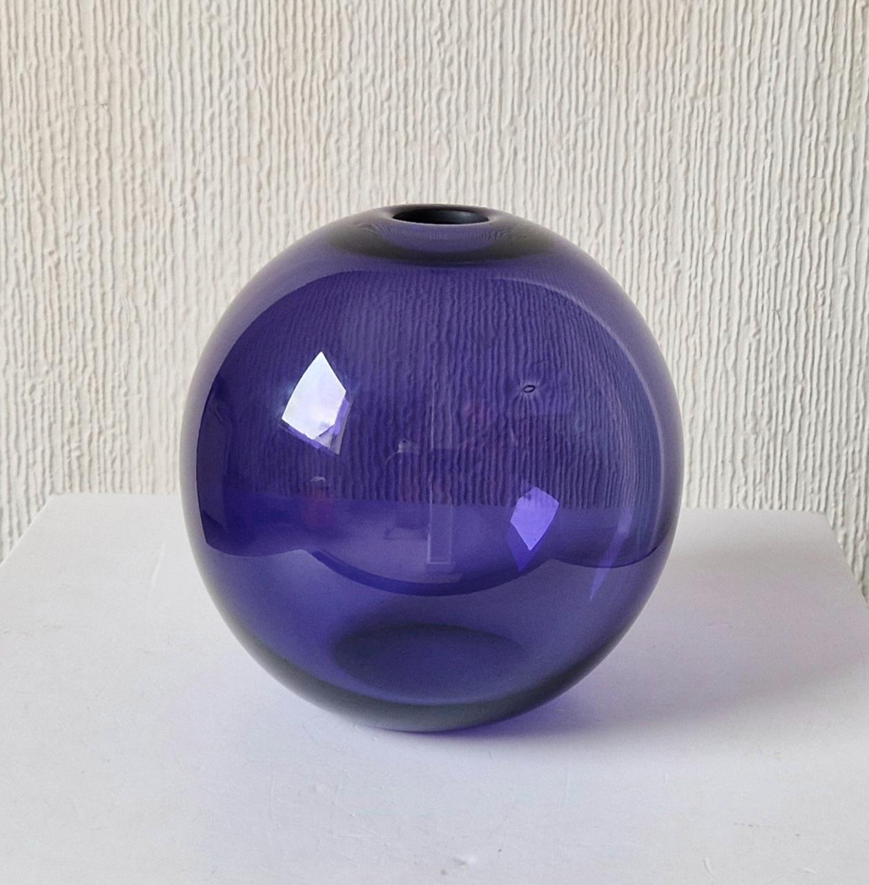 Vintage Purple Loco Art Glass Bulb Designer Vase Signed 2006