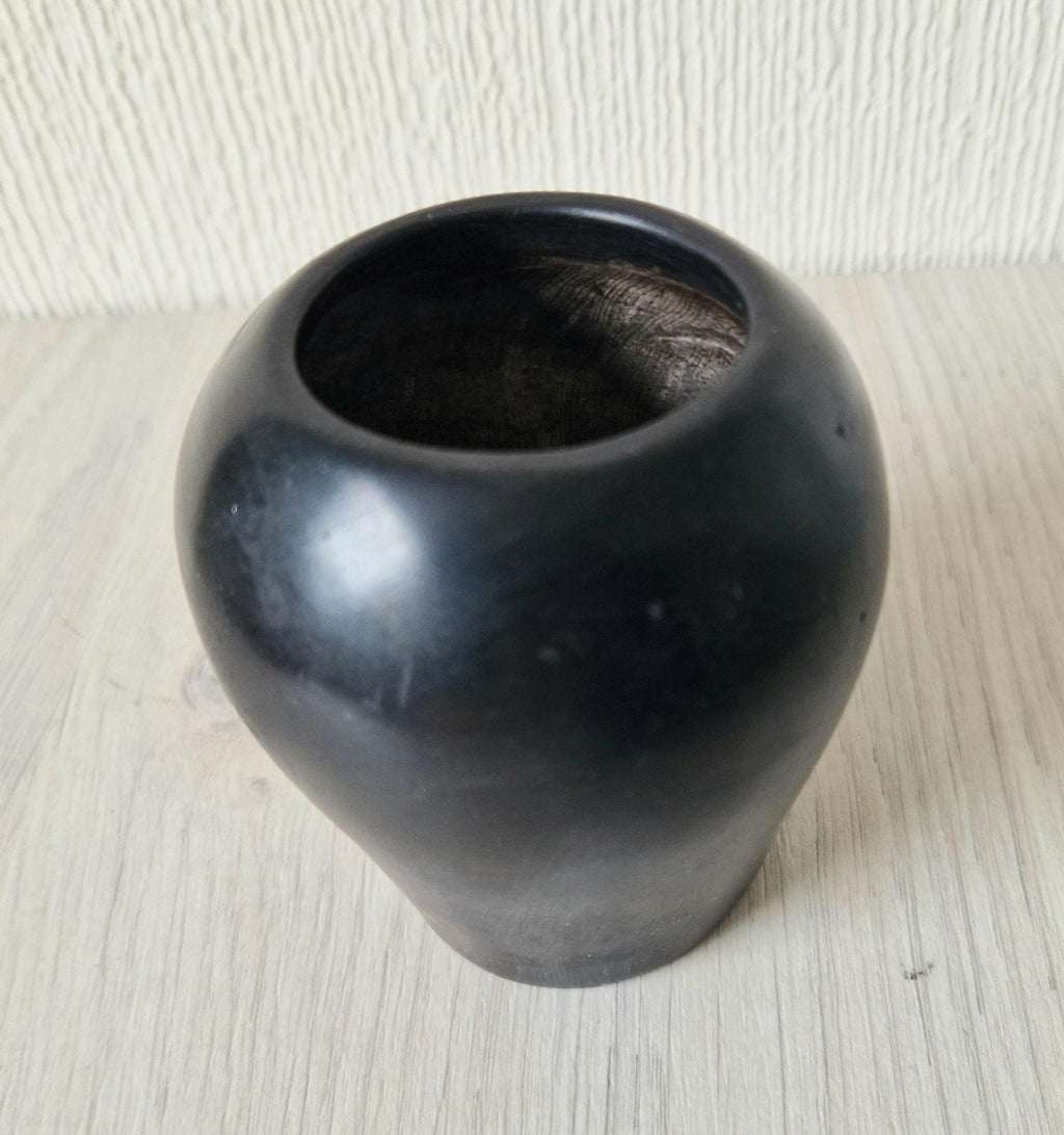 Ancient Egyptian Carved & Black Painted Stone Kohl Vessel Pot 8.6cm