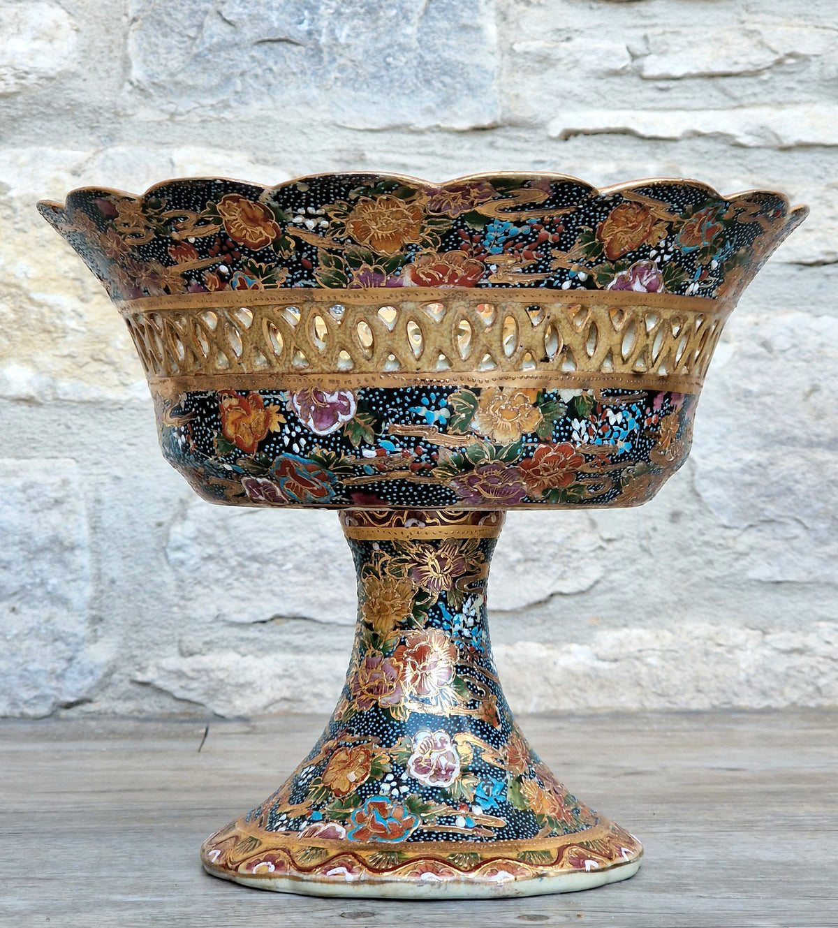 Large Royal Satsuma Moriage Pedestal Centerpiece Bowl Reticulated Chinese Porcelain Compote