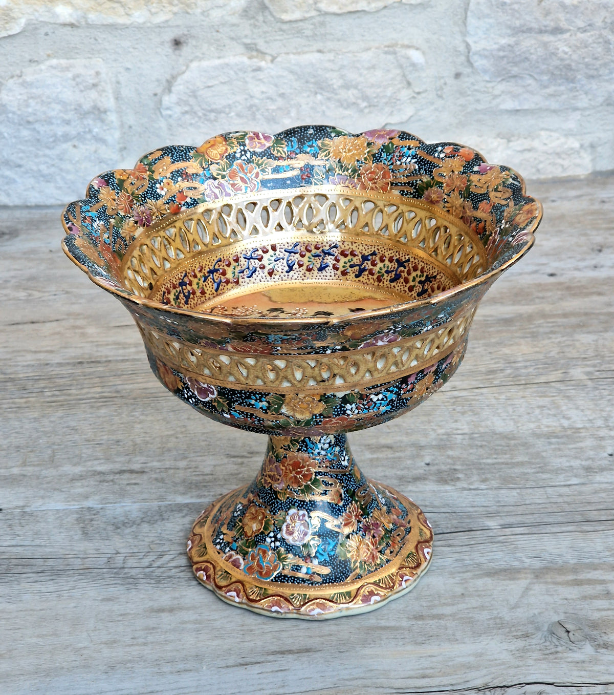 Large Royal Satsuma Moriage Pedestal Centerpiece Bowl Reticulated Chinese Porcelain Compote