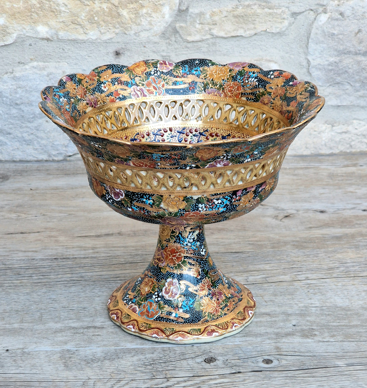 Large Royal Satsuma Moriage Pedestal Centerpiece Bowl Reticulated Chinese Porcelain Compote