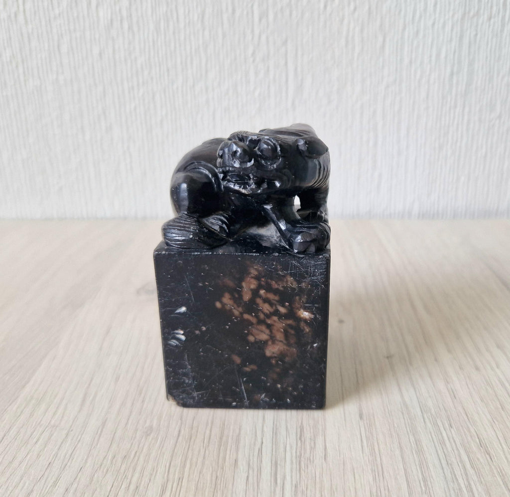 Antique Carved Black Hardstone Foo Dog Chinese Chop Block Seal 8.5cm