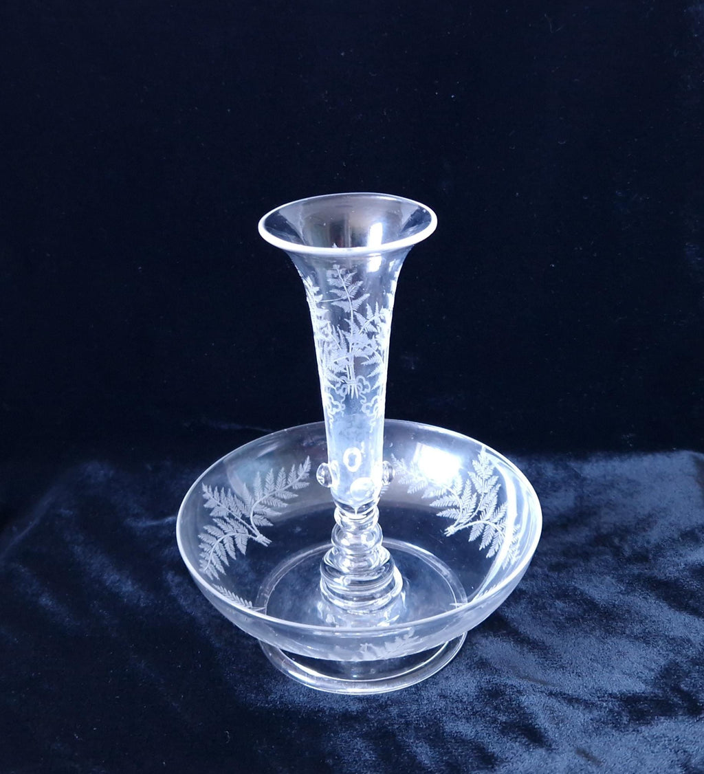 Early 19th Century Continental Ornate Etched Crystal Glass Trumpet Epergne Centrepiece 14cm
