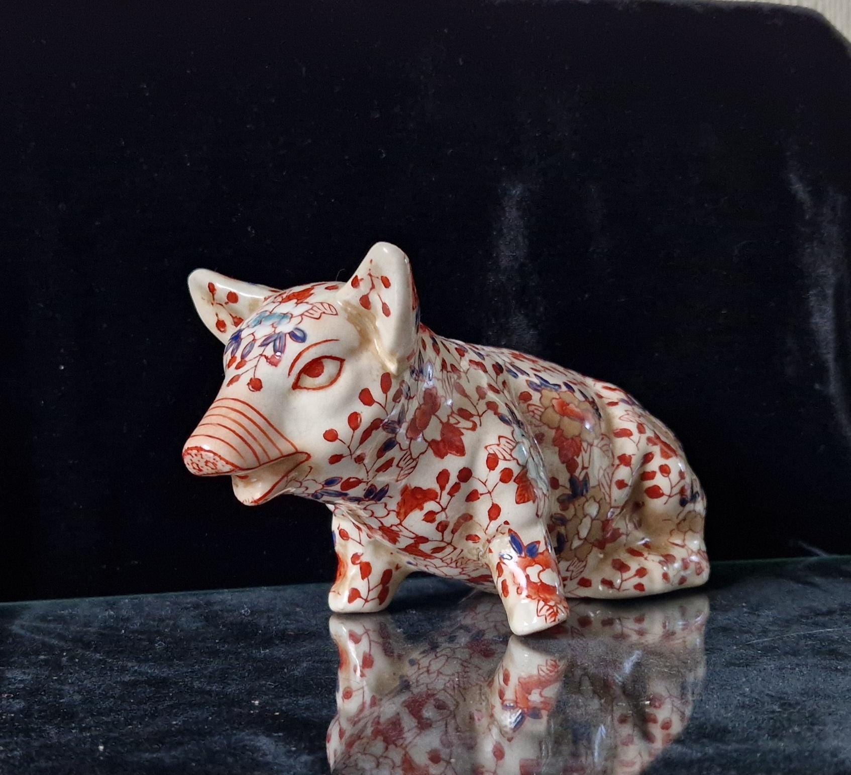 Imari Pattern Chinese Ceramic Floral Seated Pig Figure Ornament 18cm Antique