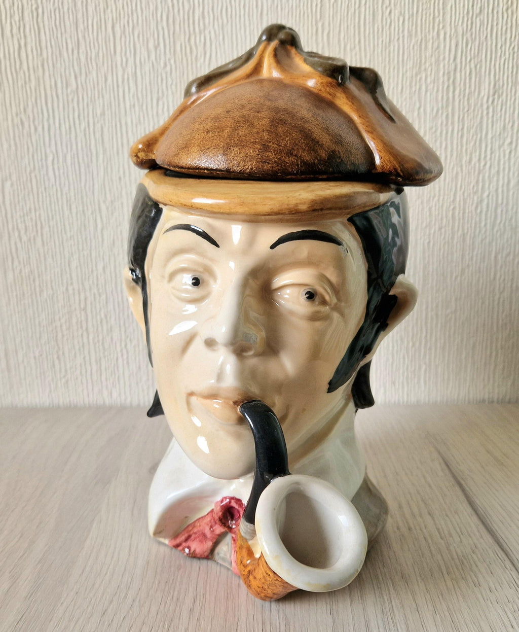 Rare Vintage Sherlock Holmes Figural Ceramic Tobacco/Cookie Jar 23cm
