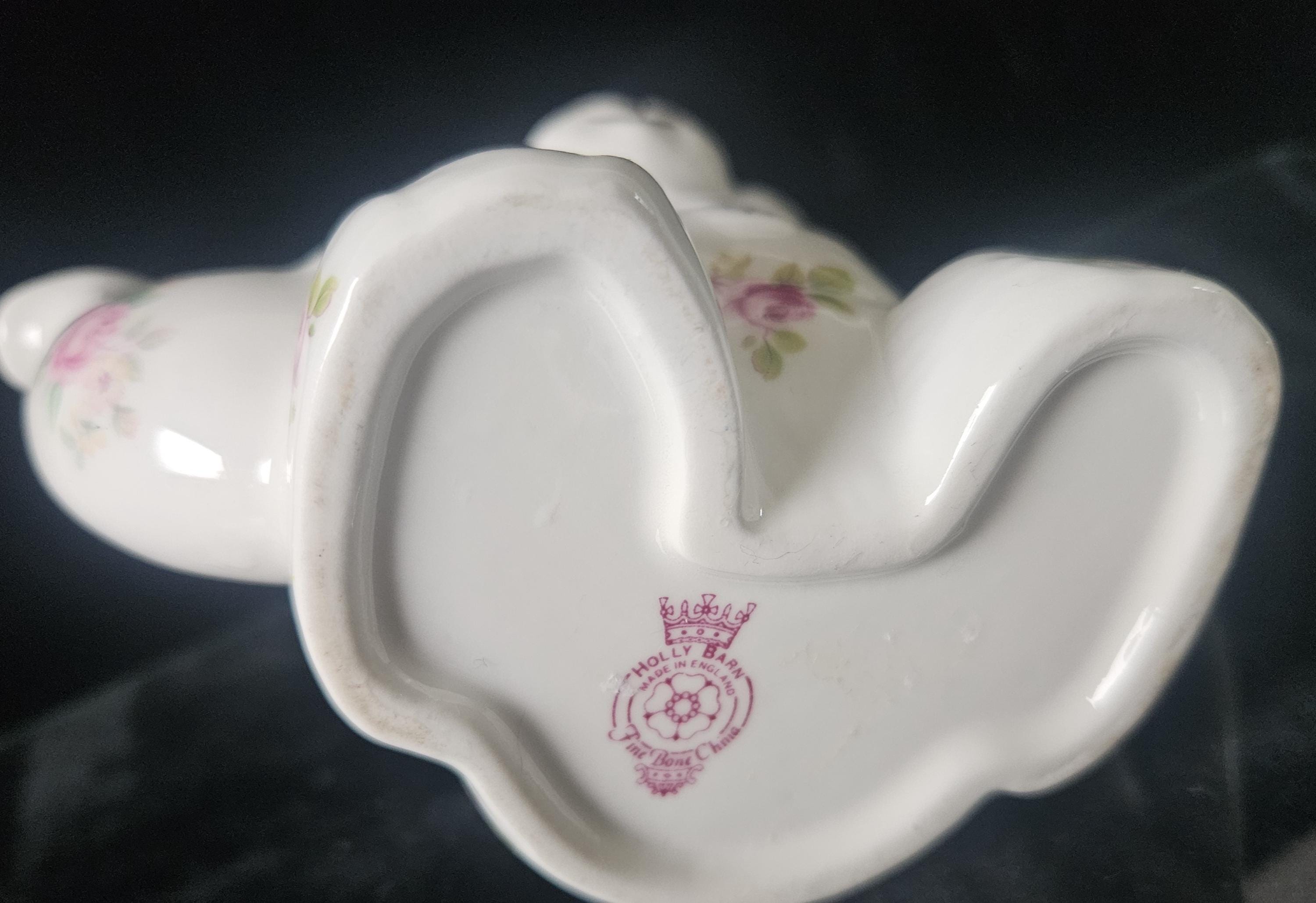 Vintage Holly Barn Teddy Bear Teapot: Fine Bone China Tea for One