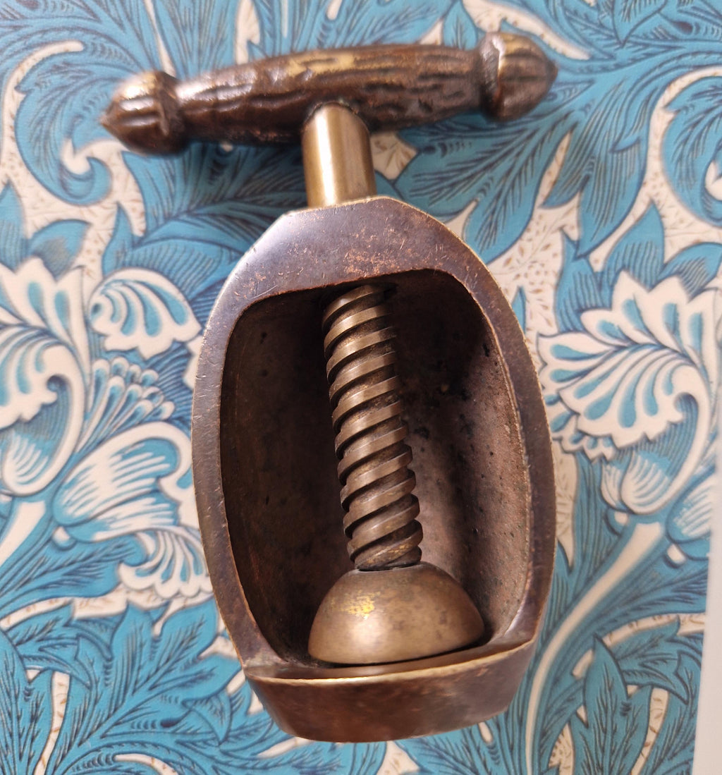 Bronze Art Deco Austrian Bronze Walnut Nutcracker 1900s