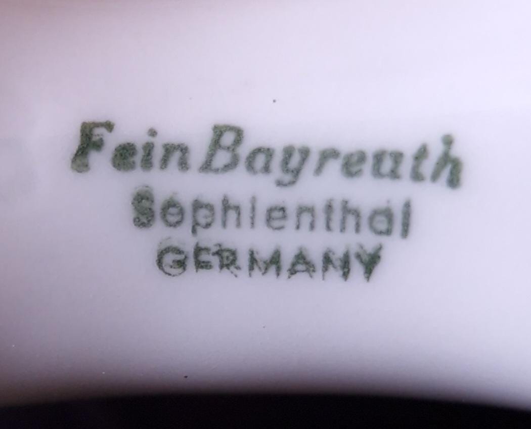 Vintage Fein Bayreuth Sophienthal Germany White & Gold Ram Figurine Abstract Pattern Rare