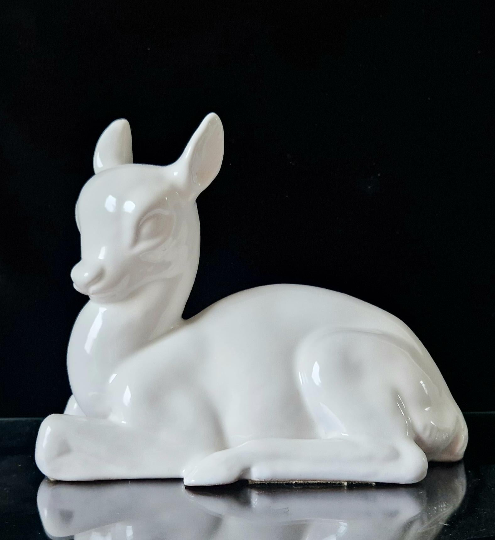 Vintage Cantagalli White Italian Ceramic Faience Recumbant Fawn Deer Figure Ornament 20cm.