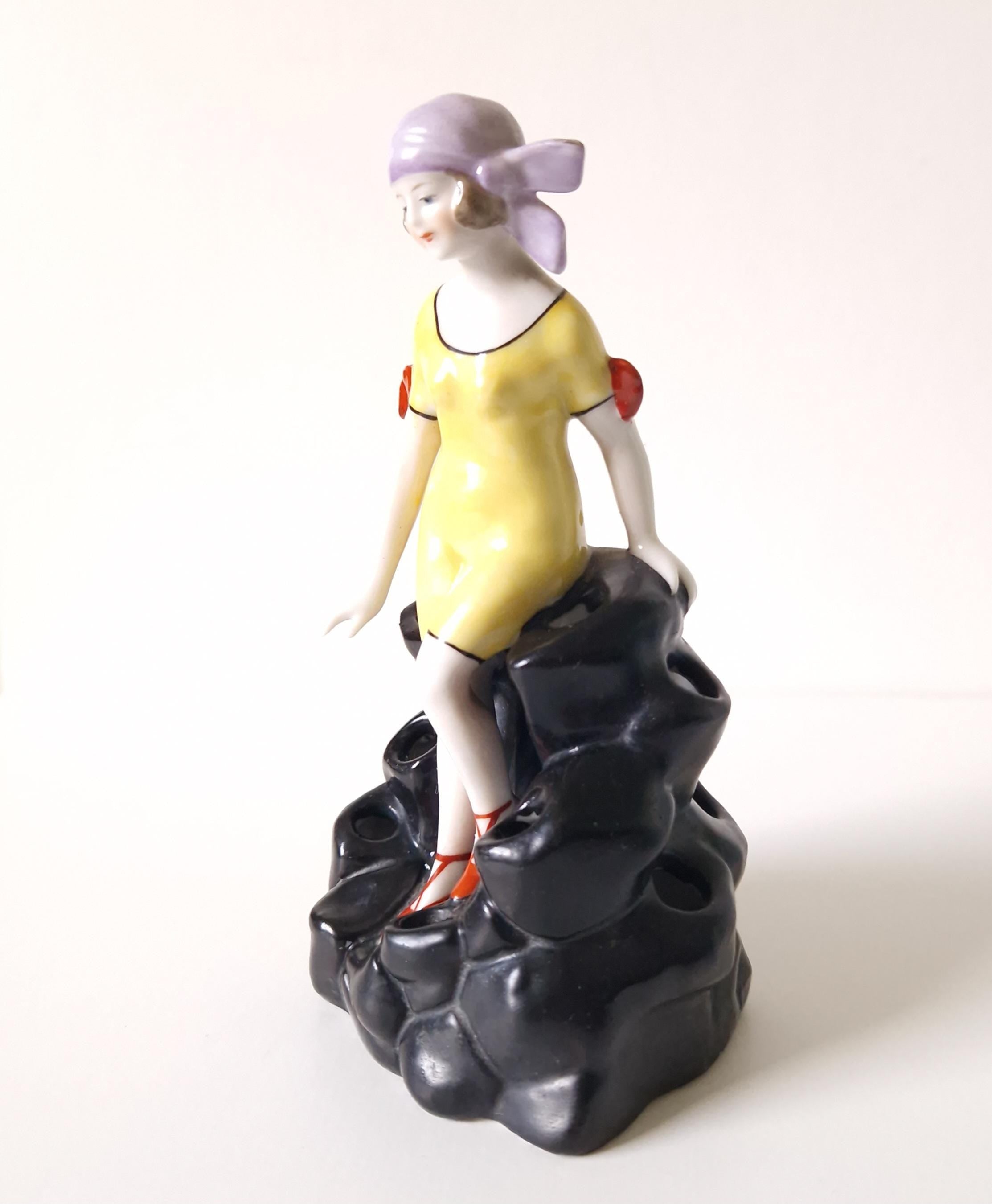 Art Deco Flapper Girl Ceramic Ornament: 1920s Bathing Beauty Hat Pin Holder