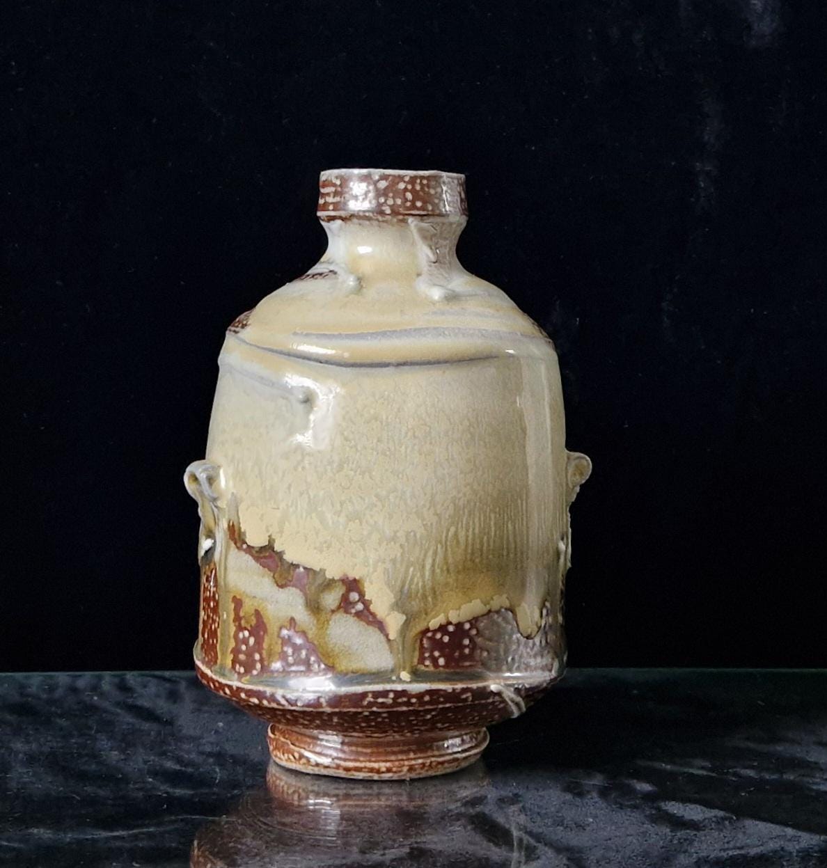 Shino Glaze Saki Set Oribe Ware Tokkuri Flask & Yunomi Cups