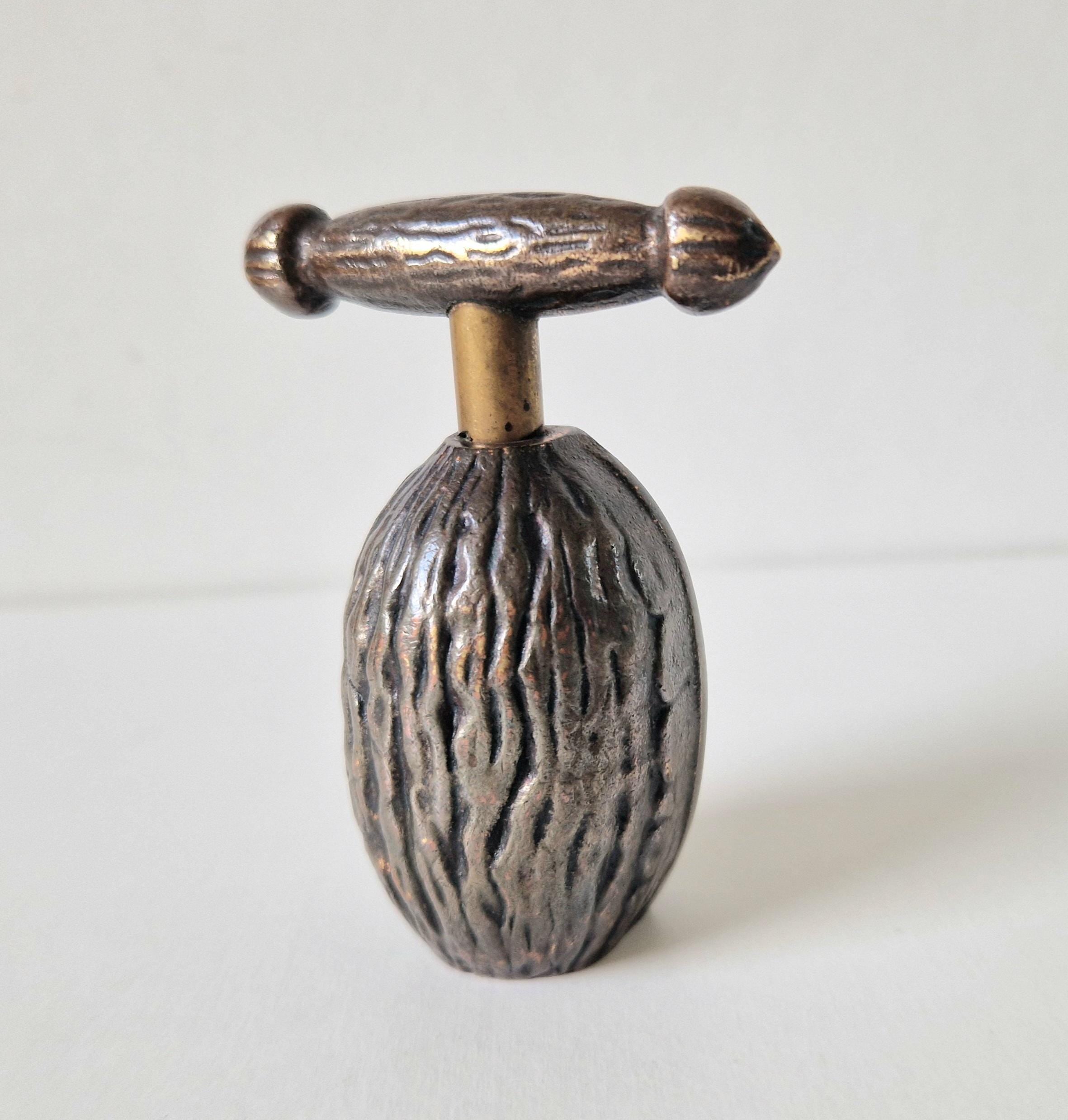 Bronze Art Deco Austrian Bronze Walnut Nutcracker 1900s