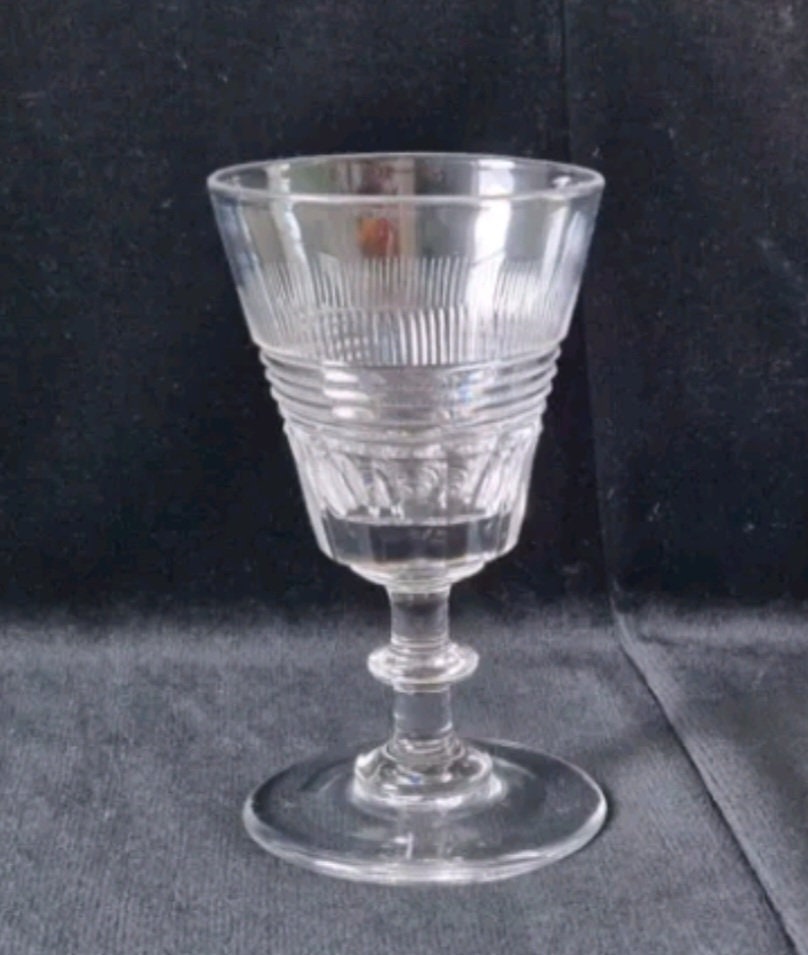 Early 19th C. Wine Glass Slice Blaze & Prism Cut Bowl Medial Blade Knop Stem