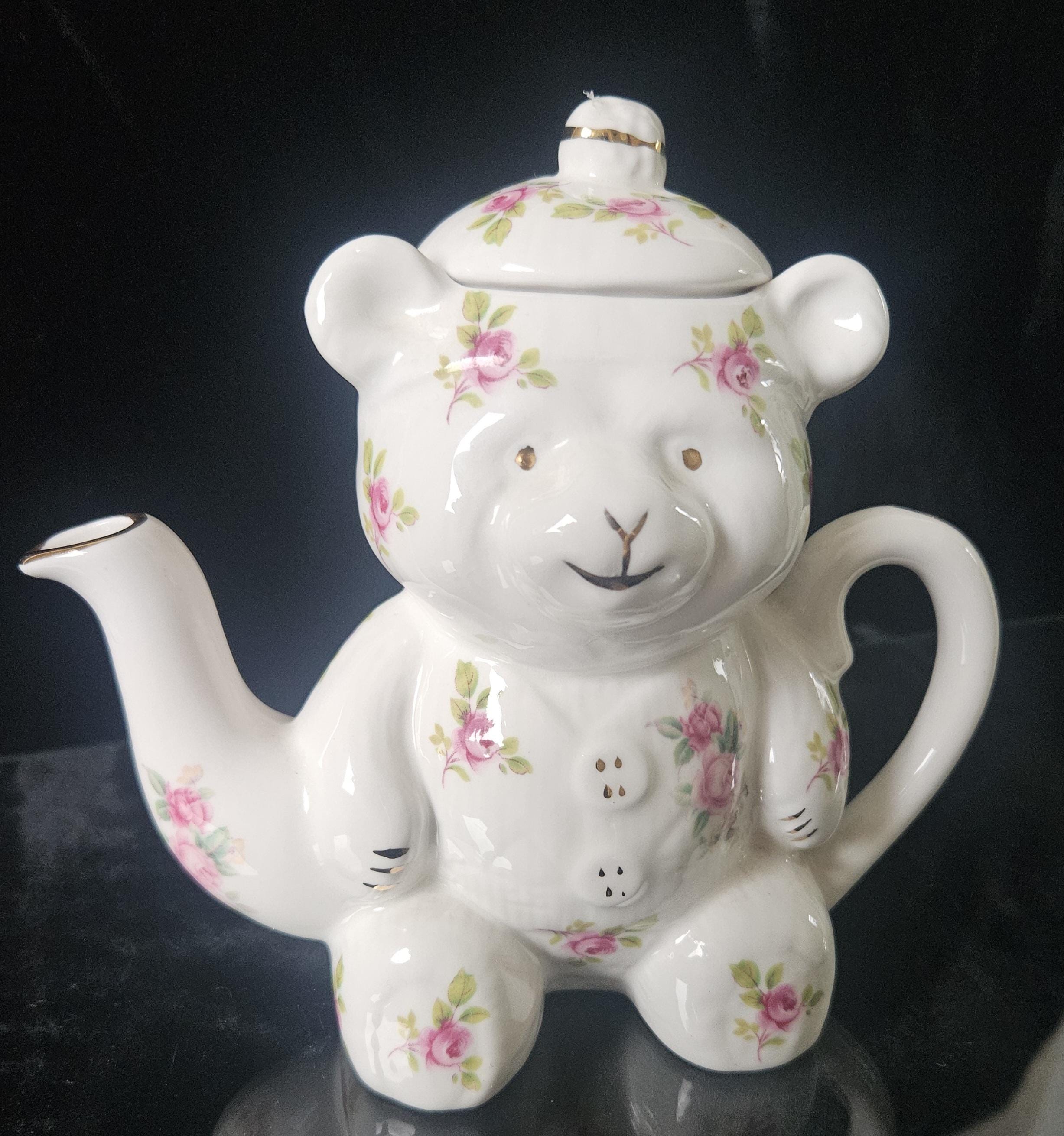 Vintage Holly Barn Teddy Bear Teapot: Fine Bone China Tea for One