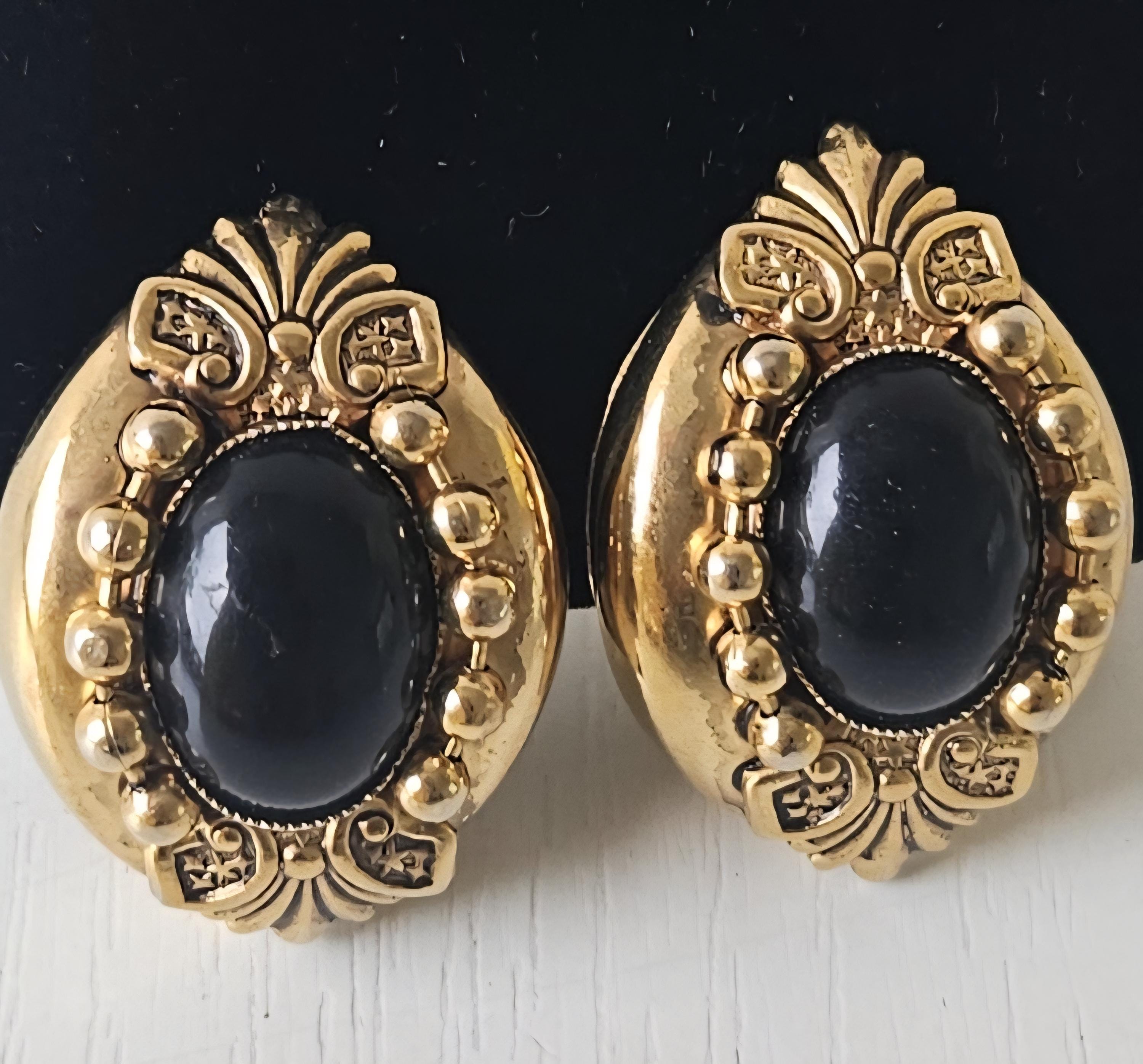 1980s Black Cabochon Clip-On Earrings: Gold Tone Statement Jewelry