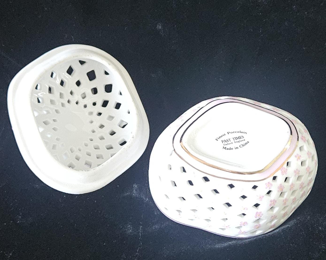 Vintage Pretty Porcelain Trinket Pot Lattice With Applied Roses Past Times England