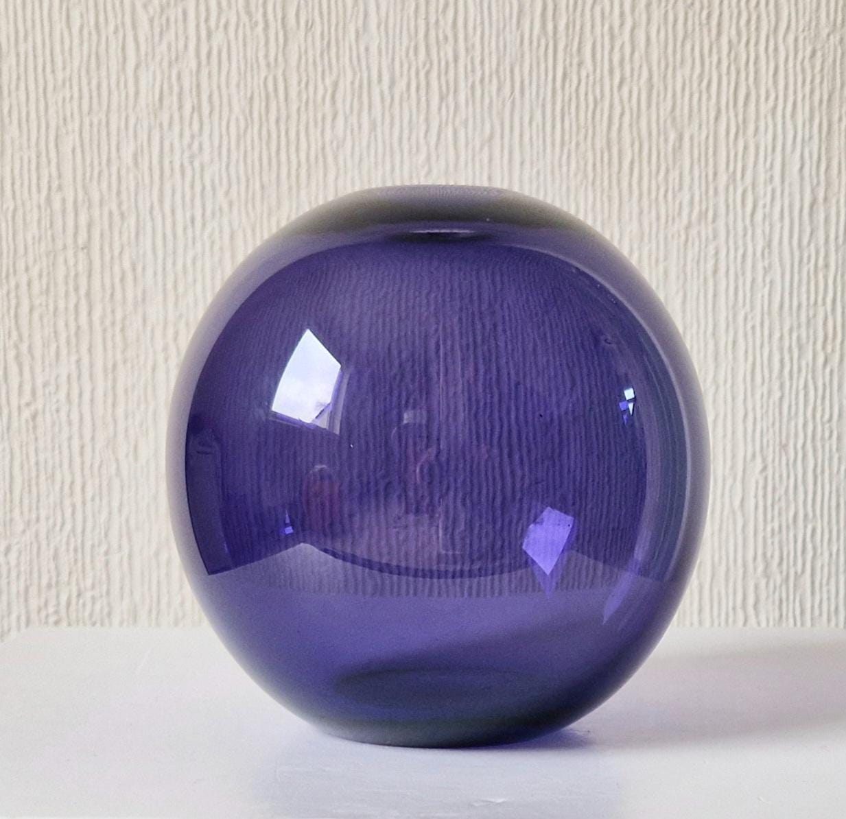 Vintage Purple Loco Art Glass Bulb Designer Vase Signed 2006