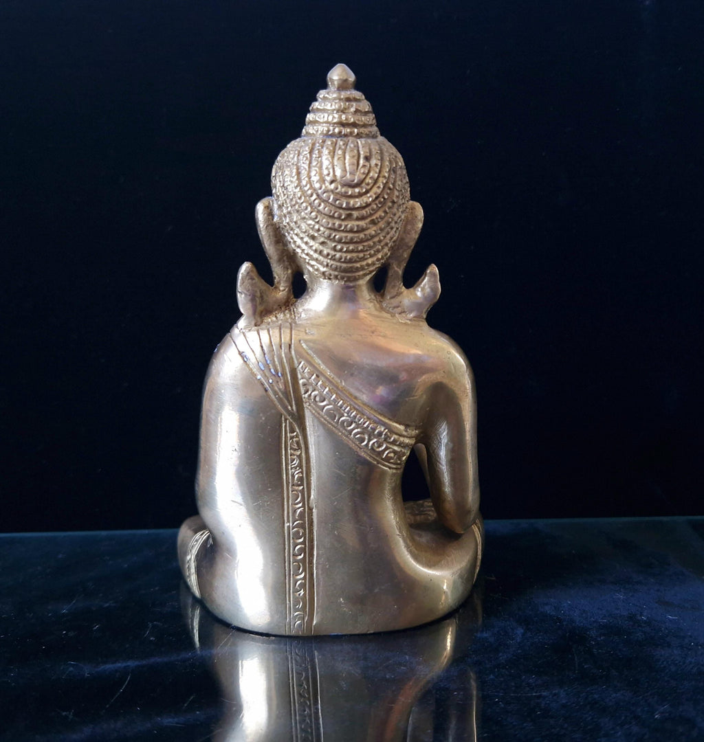 Vintage Heavy Cast Brass Seated Meditating Buddha Figure Vitarka Mudra Pose 6 inches