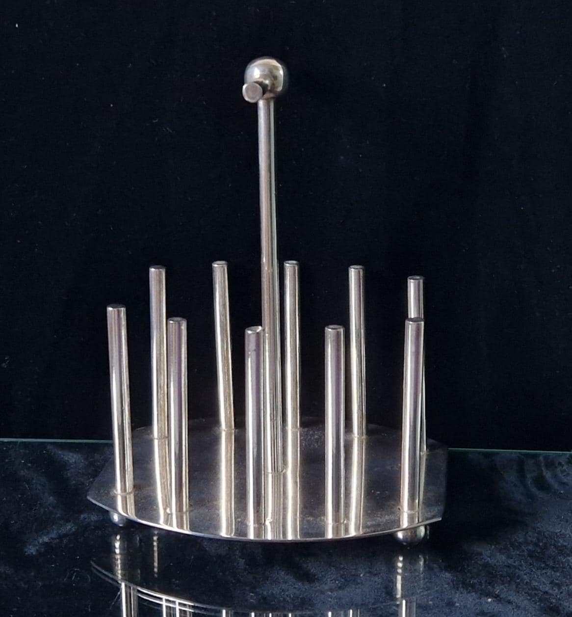 Fine Dr Christopher Dresser Design Silver Plated Toast Rack Oval Base 20th Century