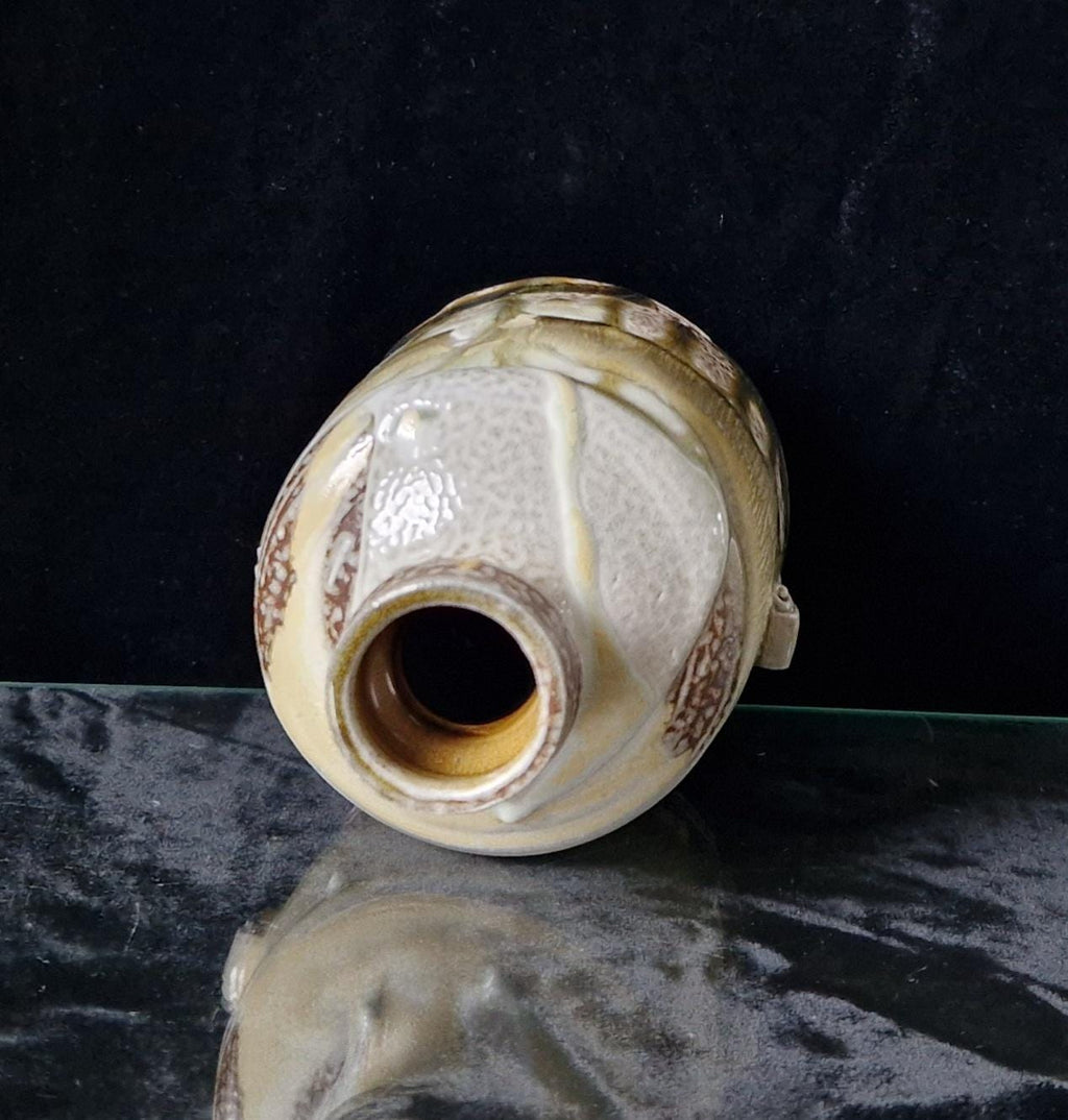 Shino Glaze Saki Set Oribe Ware Tokkuri Flask & Yunomi Cups