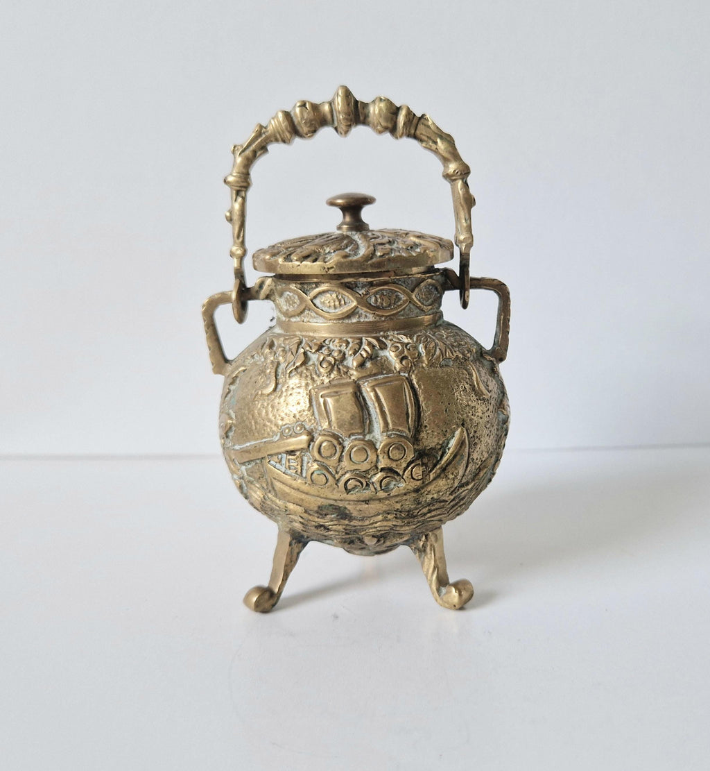 Antique Solid Brass Ornate Tri-Footed Cauldron With Handle Trinket Box