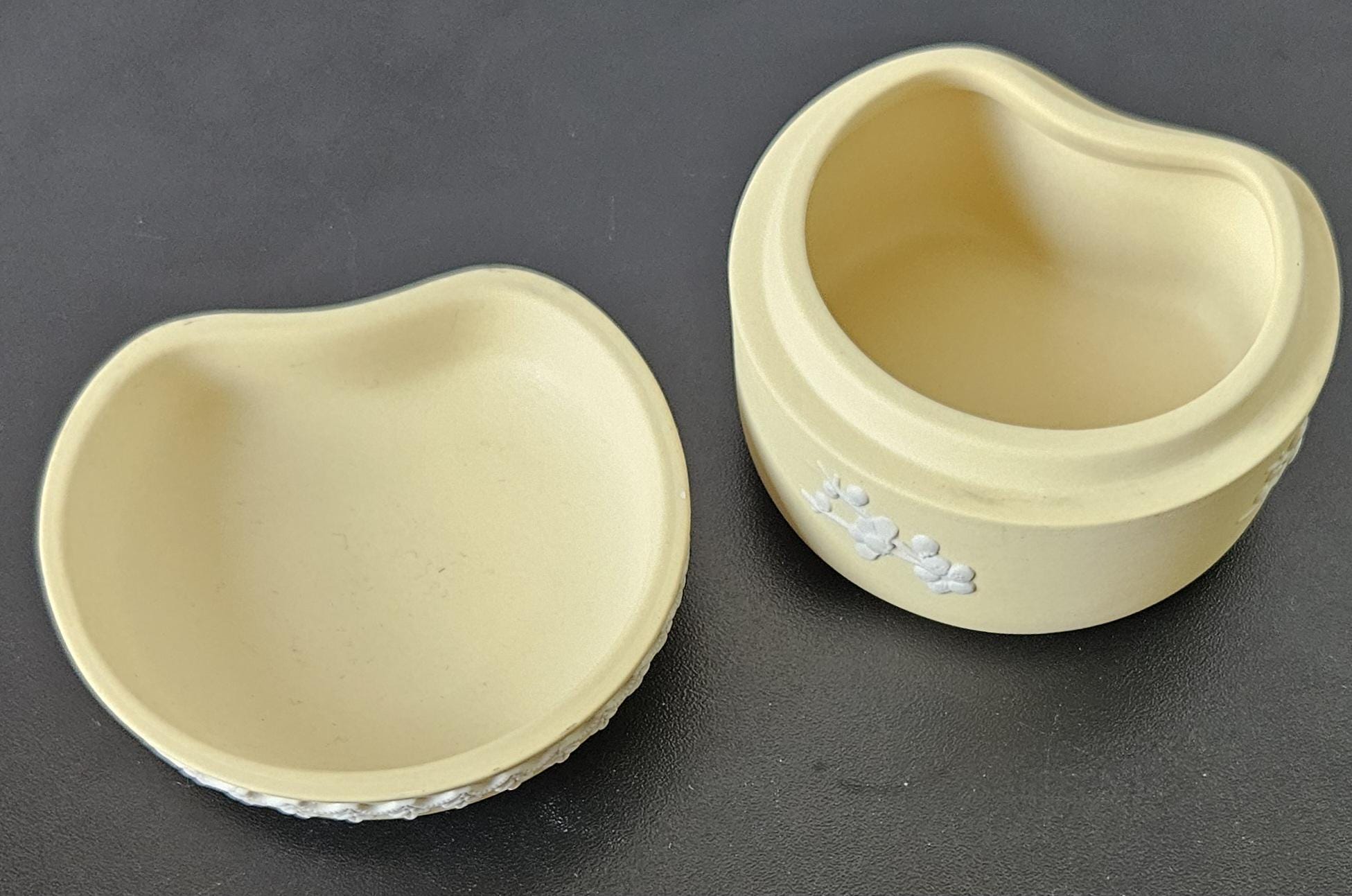 Vintage Wedgwood Jasperware Trinket Pot Yellow Prunus, Kidney Shape Made in England