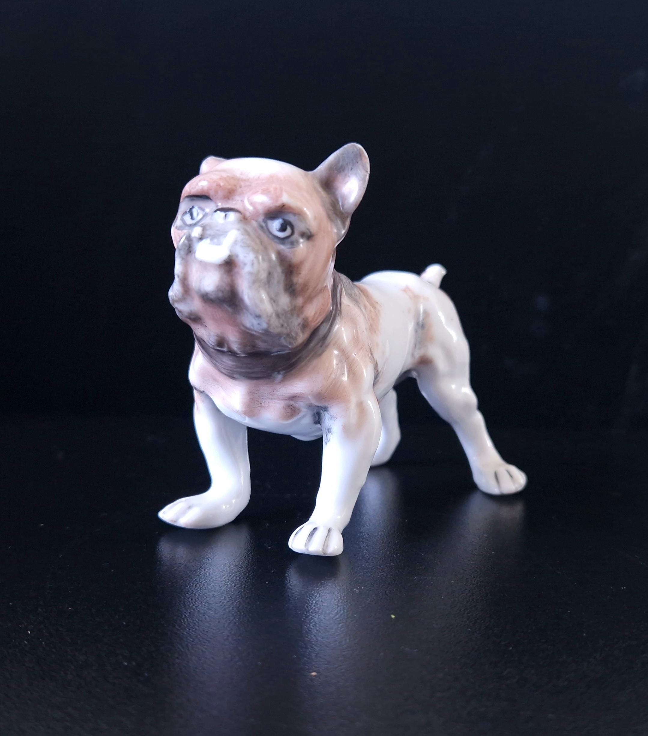 Early 20th Century Hand Painted Ceramic English Bulldog Figure 12cm