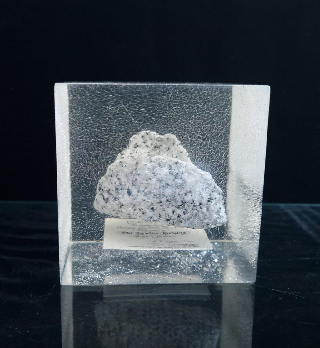 Vintage Lucite Cube Piece Of Old London Bridge Encapsulated Paperweight