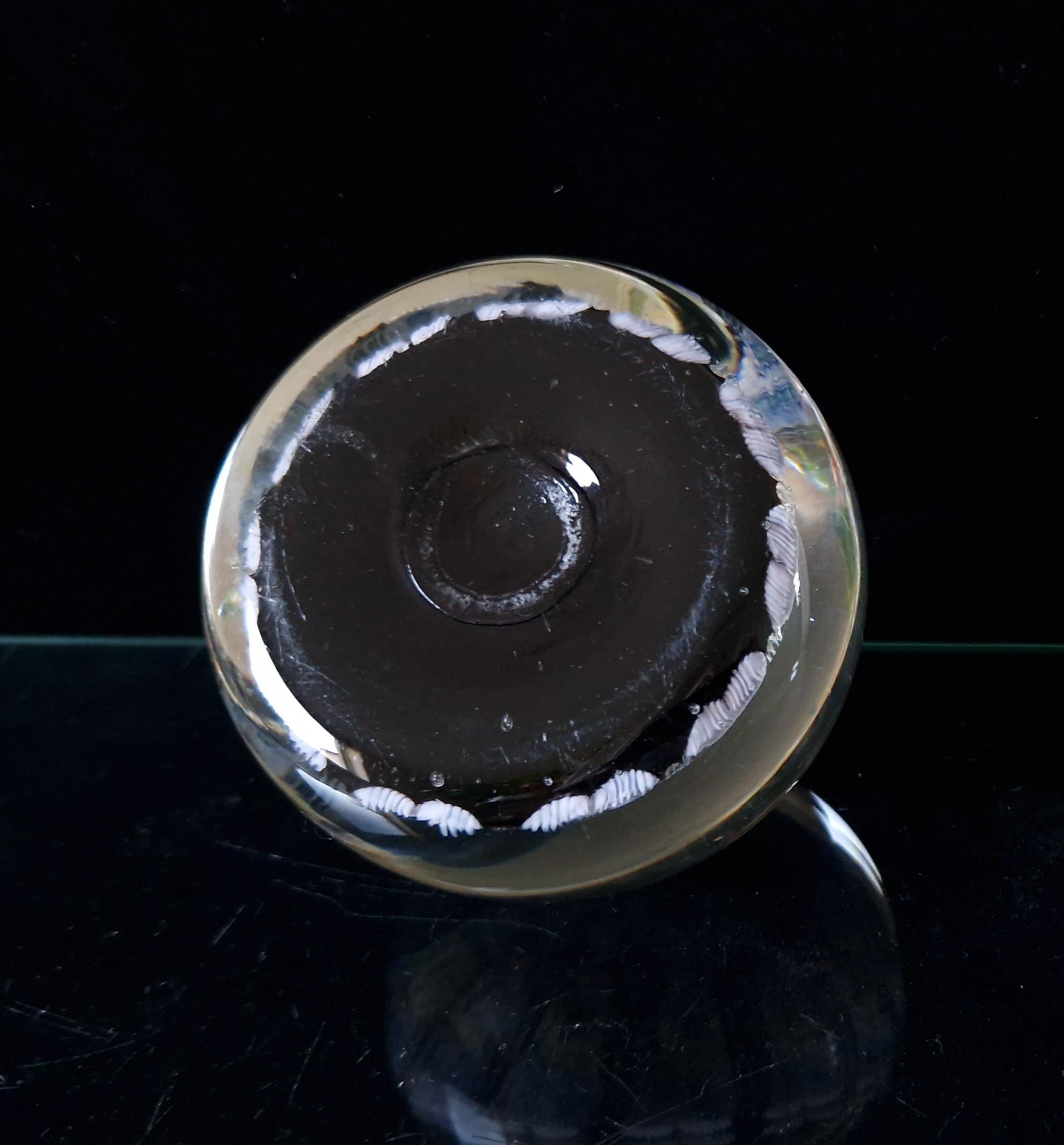 Vintage Strathearn Art Glass Paperweight 11 Spoke Millefiori with Filligree on Purple Ground