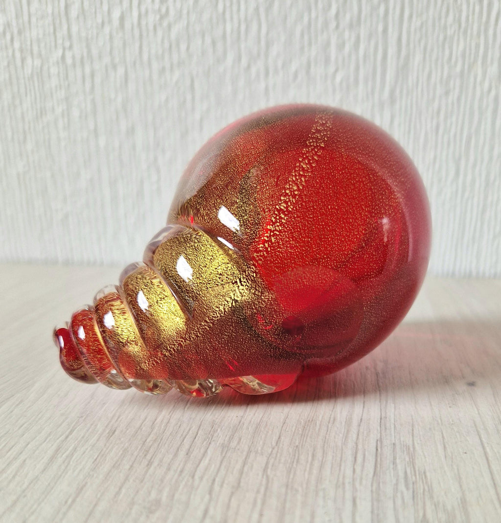 Vintage Archimede Seguso Red & Gold Flake Murano Art Glass Conch Shell Ornament 1950's