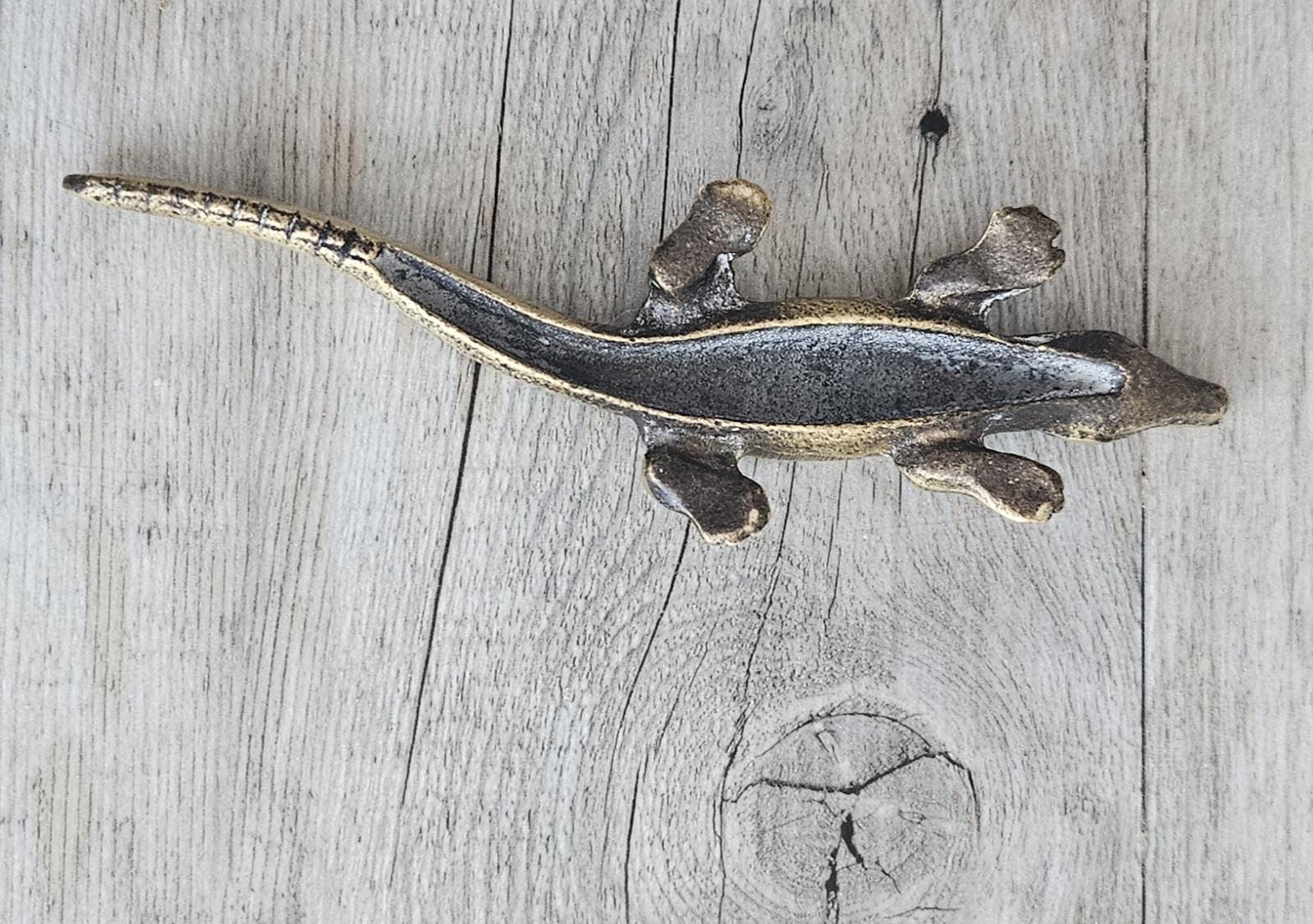 Vintage Small Brass Crocodile Figure Ornament 13.5cm Long Mcm Brass