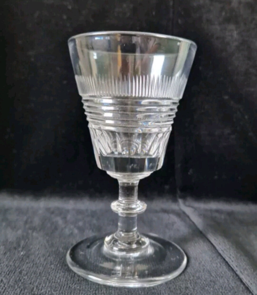 Early 19th C. Wine Glass Slice Blaze & Prism Cut Bowl Medial Blade Knop Stem