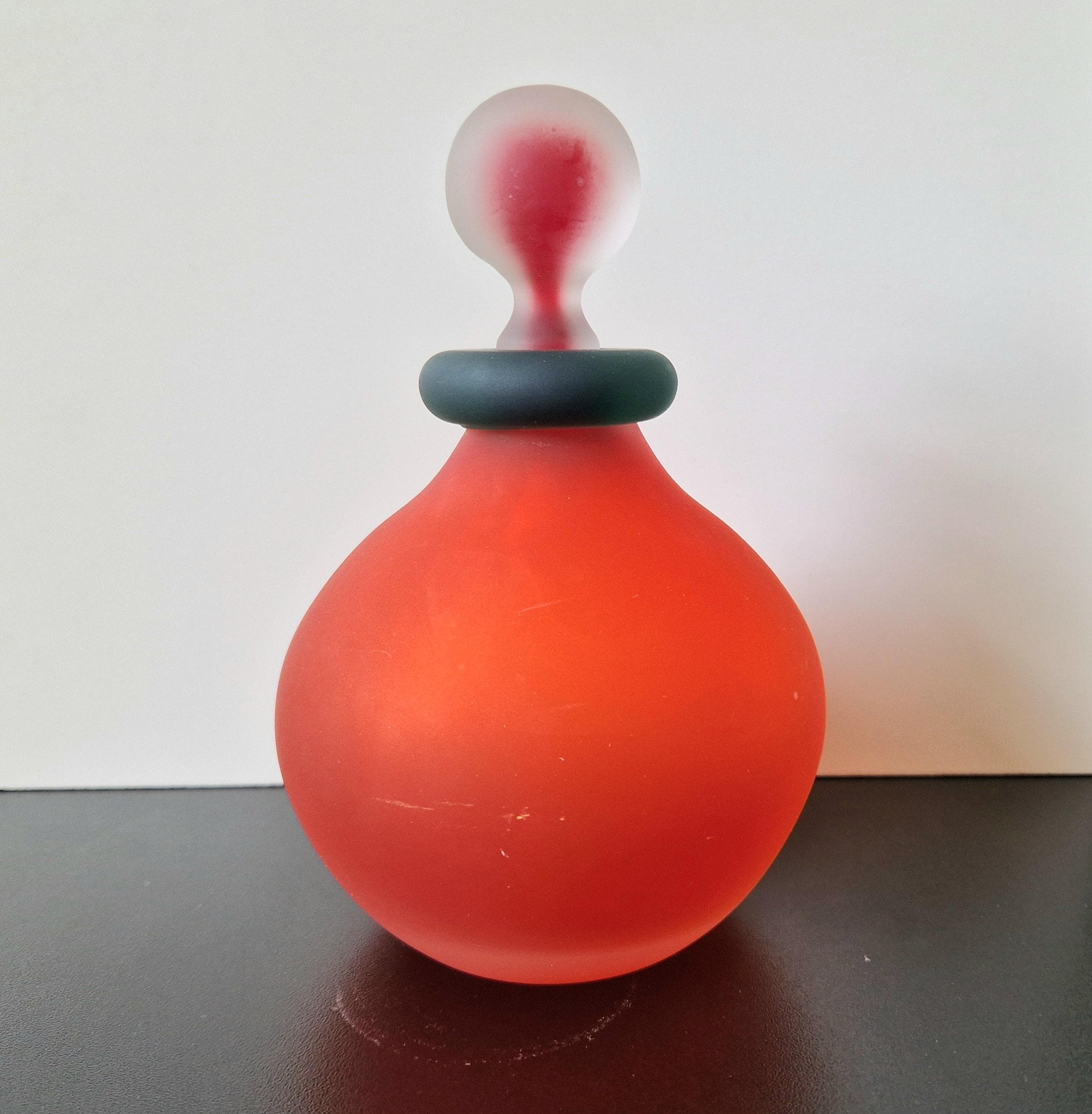 1980s Franco Moretti Venetian Scavo Art Glass Bottle with Sommerso Stopper