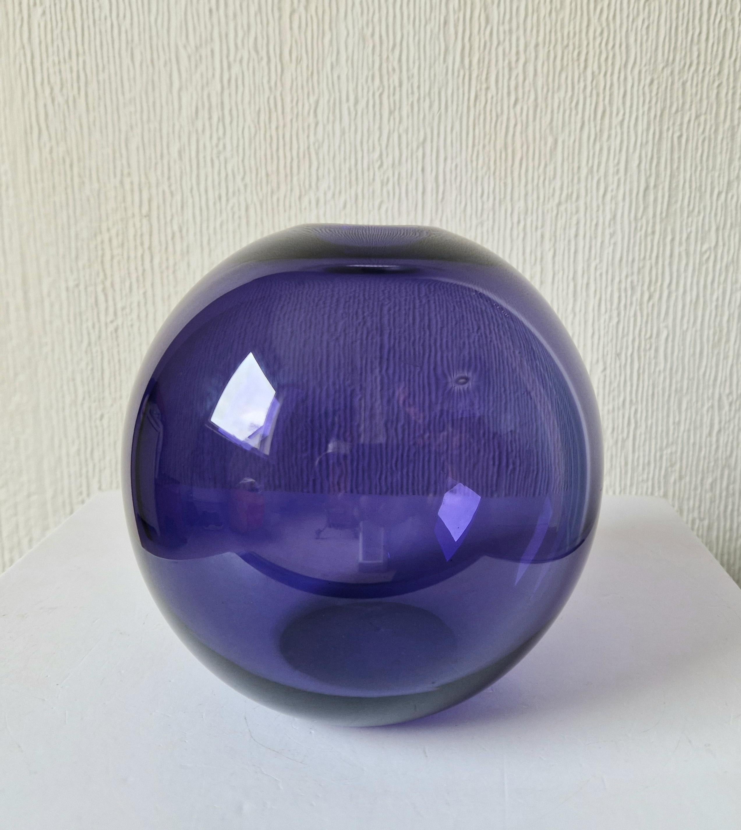 Vintage Purple Loco Art Glass Bulb Designer Vase Signed 2006
