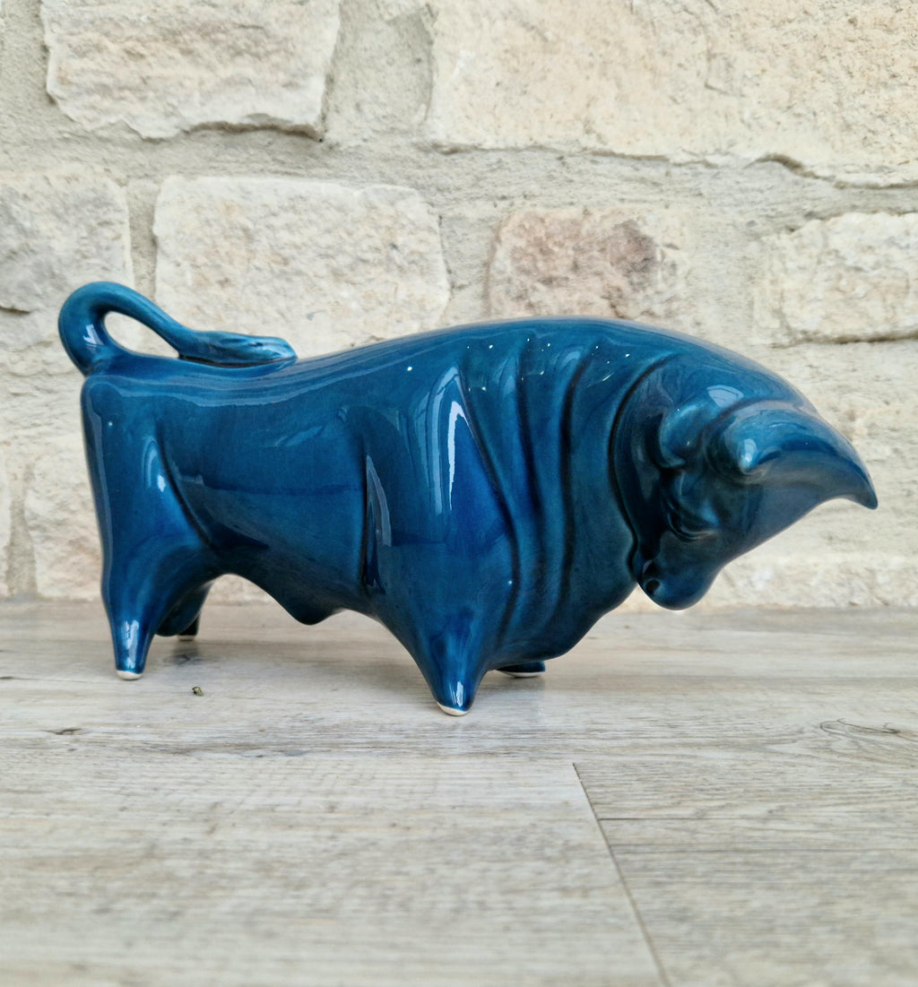 Vintage Colin Melbourne Ceramic Bull Figurine, Trentham Artware, 1950s