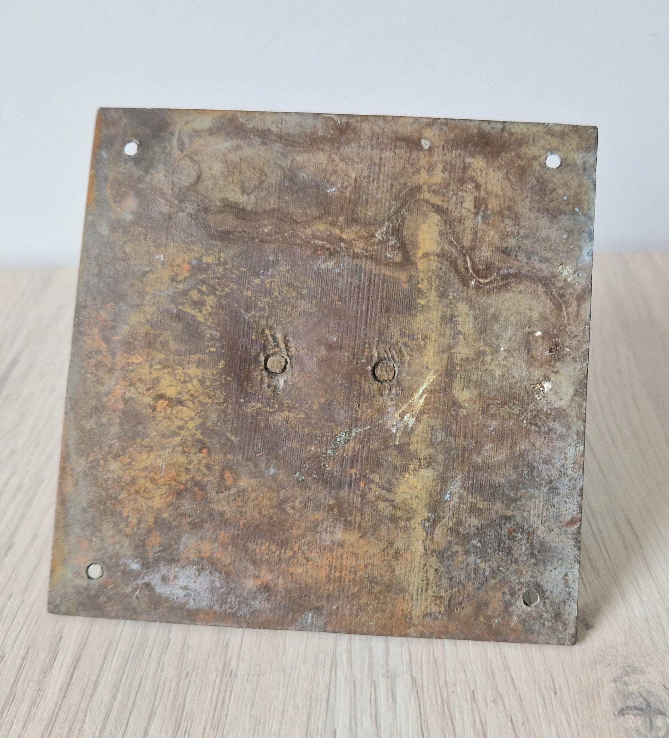 Small Antique Bronze Sundial Plate Sun Ray Engraving Verdigris Roman Numerals 12cm x 12cm