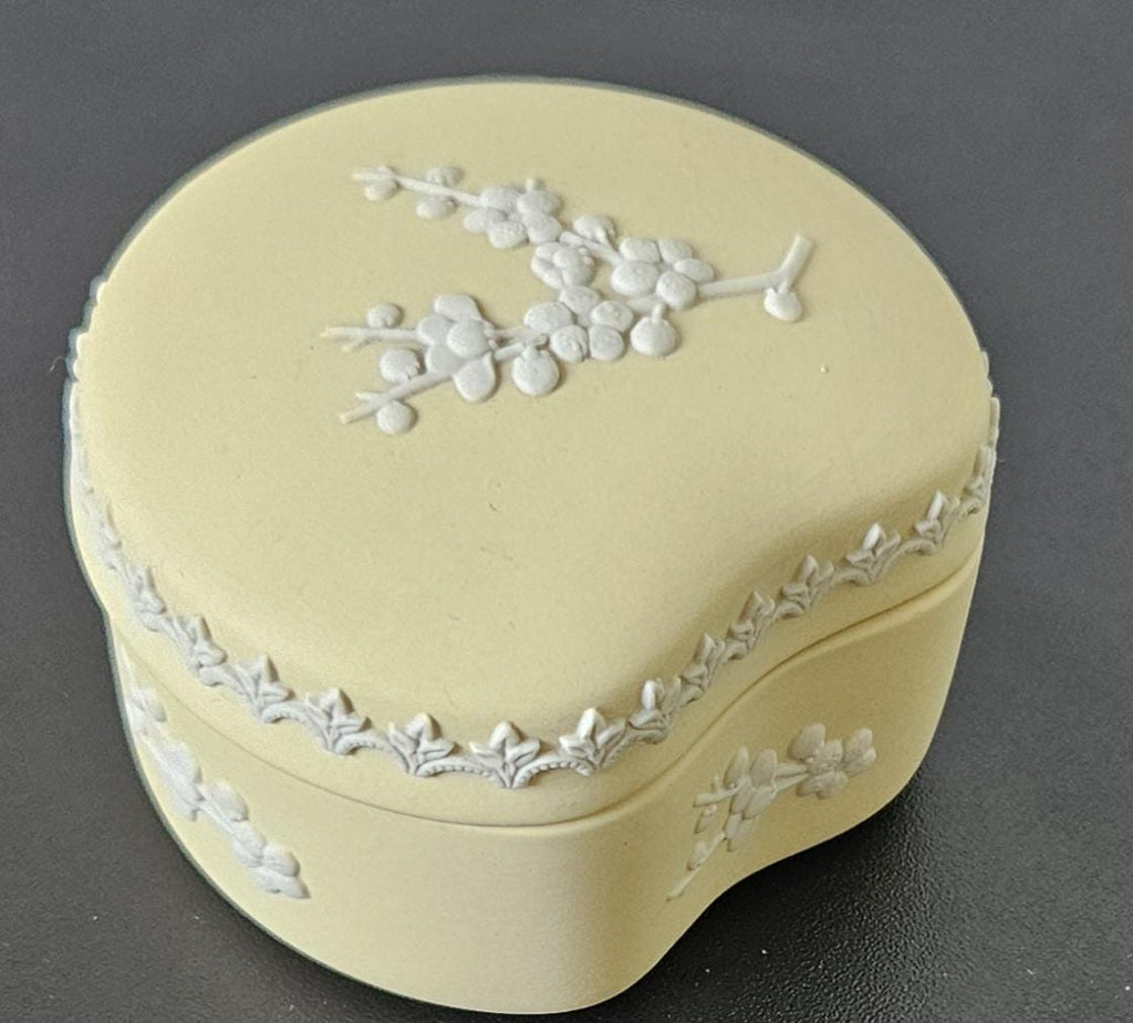 Vintage Wedgwood Jasperware Trinket Pot Yellow Prunus, Kidney Shape Made in England