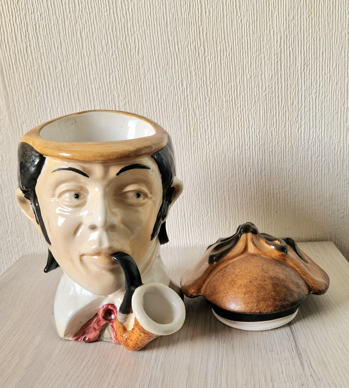 Rare Vintage Sherlock Holmes Figural Ceramic Tobacco/Cookie Jar 23cm
