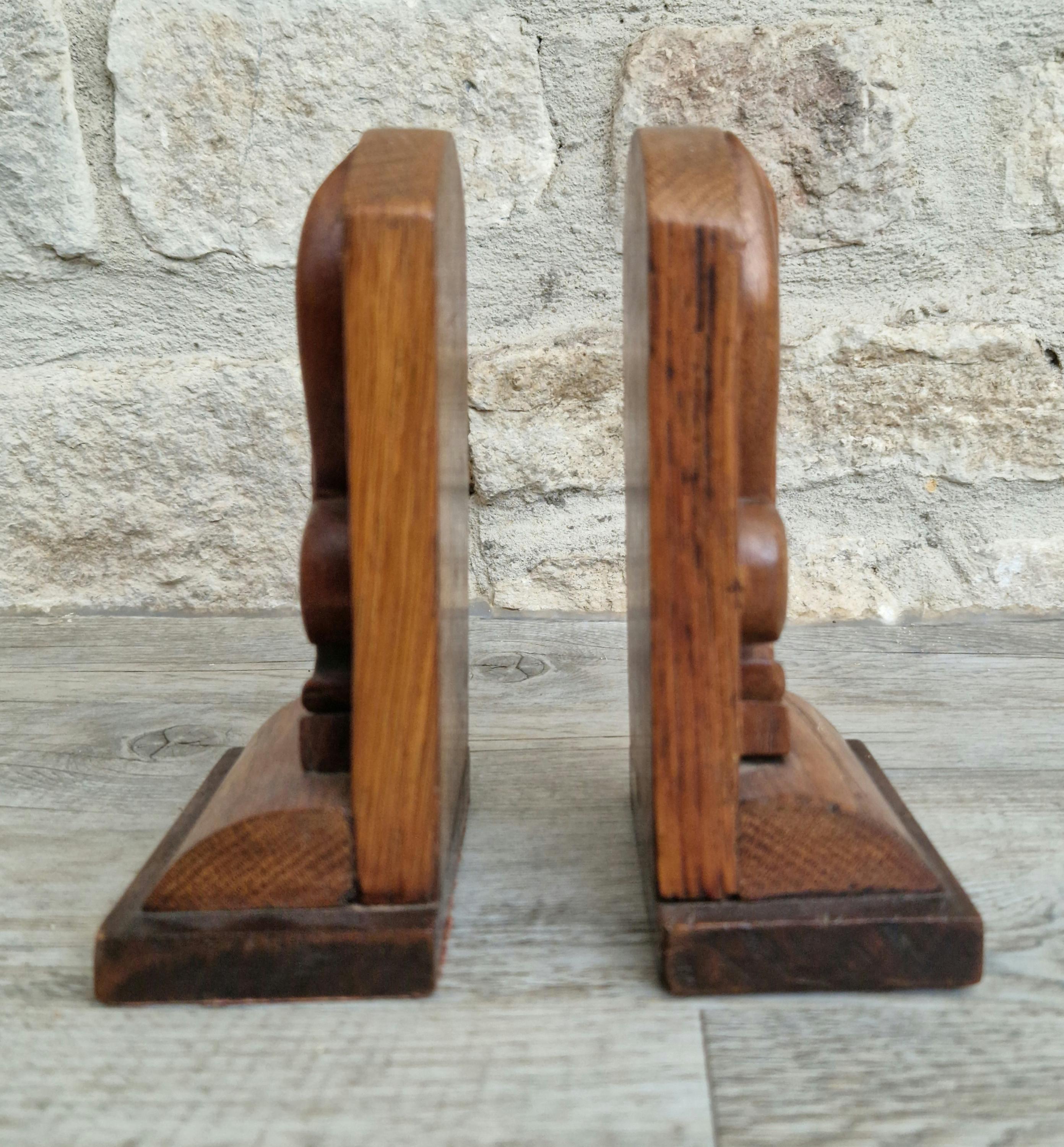 Hand-Carved Oak Arts & Crafts Fleur De Lis Book Ends