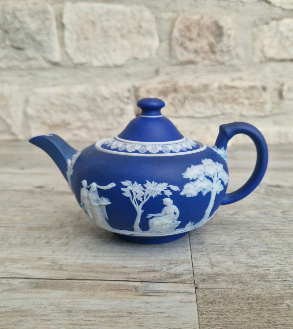 Antique Wedgwood Neoclassical Cobalt Blue Dipped Jasperware Bachelor Teapot Rare Size