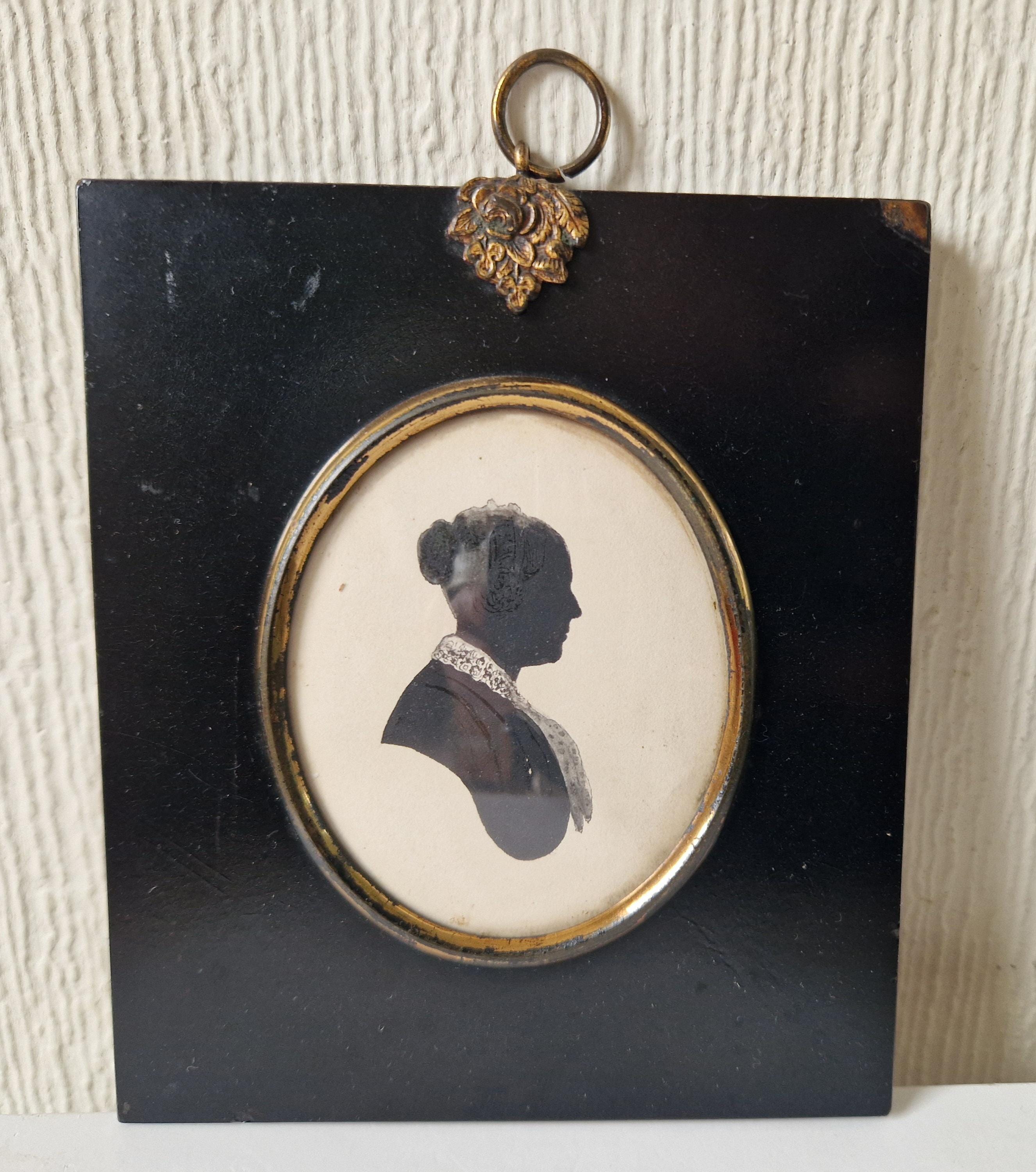 Fine Early 19th Century Silhouette 'Shade' Miniature Portrait Of A Mature Gentlewoman Framed