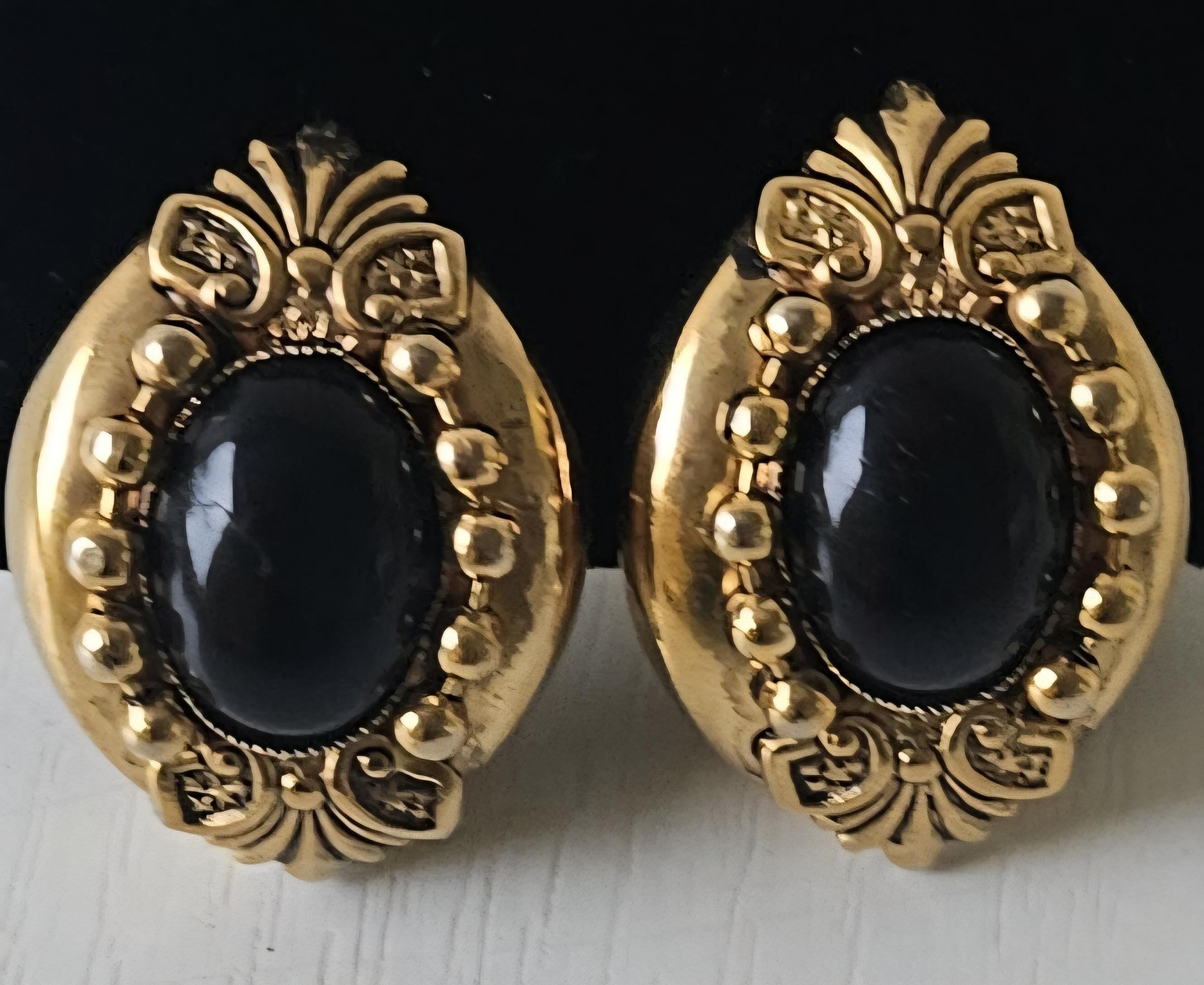 1980s Black Cabochon Clip-On Earrings: Gold Tone Statement Jewelry