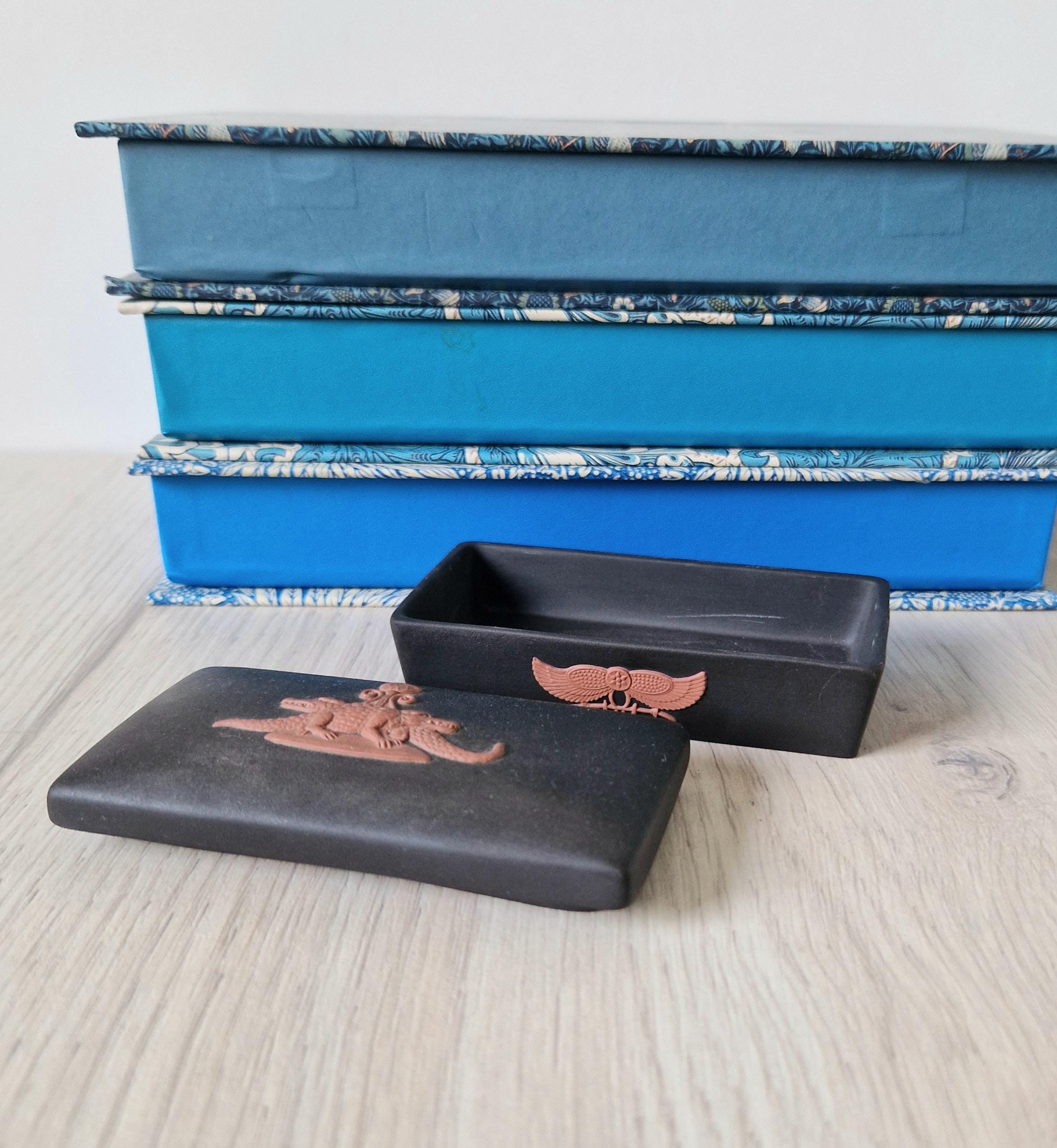 Wedgwood Black Jasperware Terracotta Egyptian Crocodiles Trinket Box
