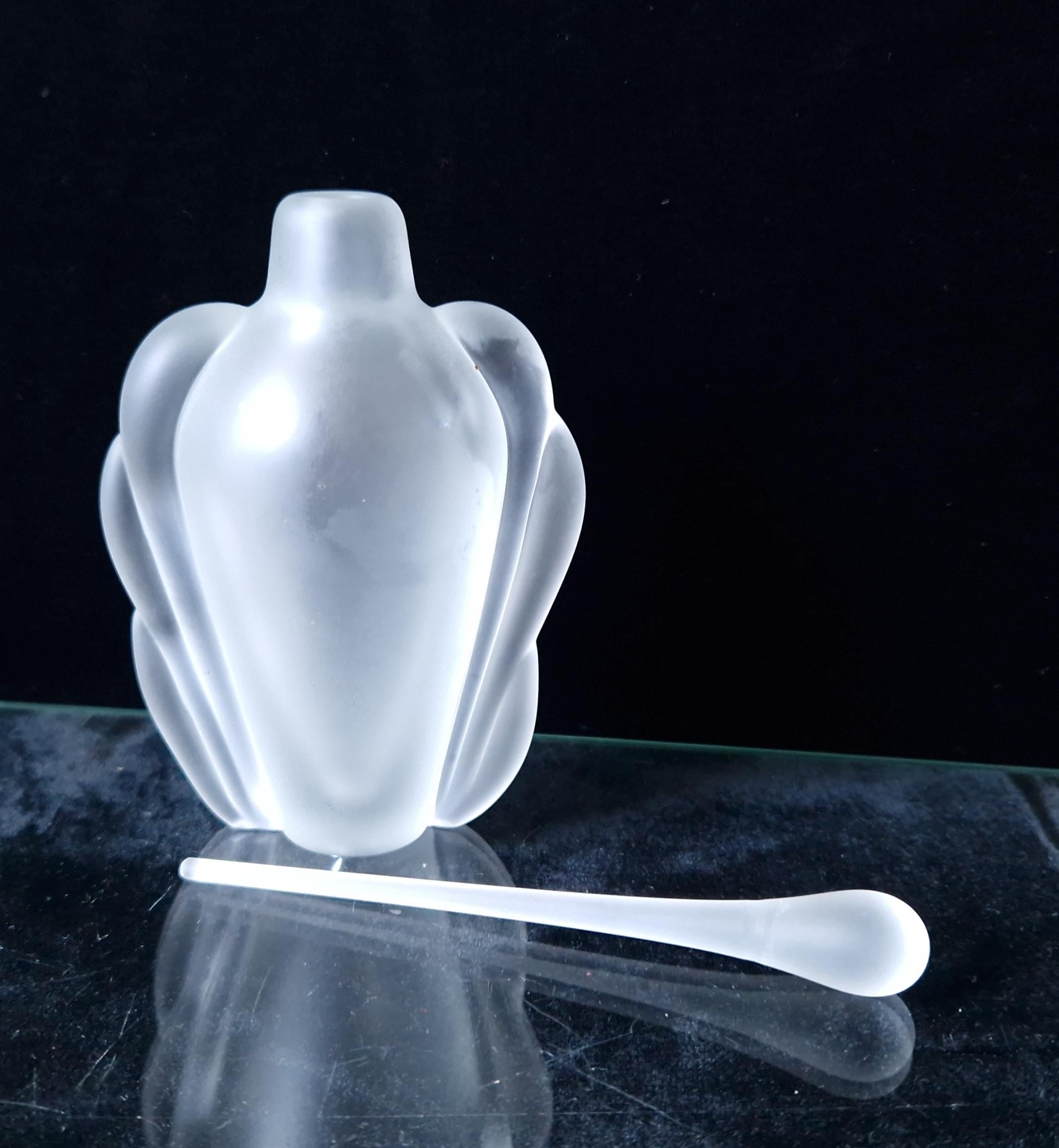 Vintage Thomas Beuchner Vitrex Studio Frosted Glass Perfume Scent Bottle 1983