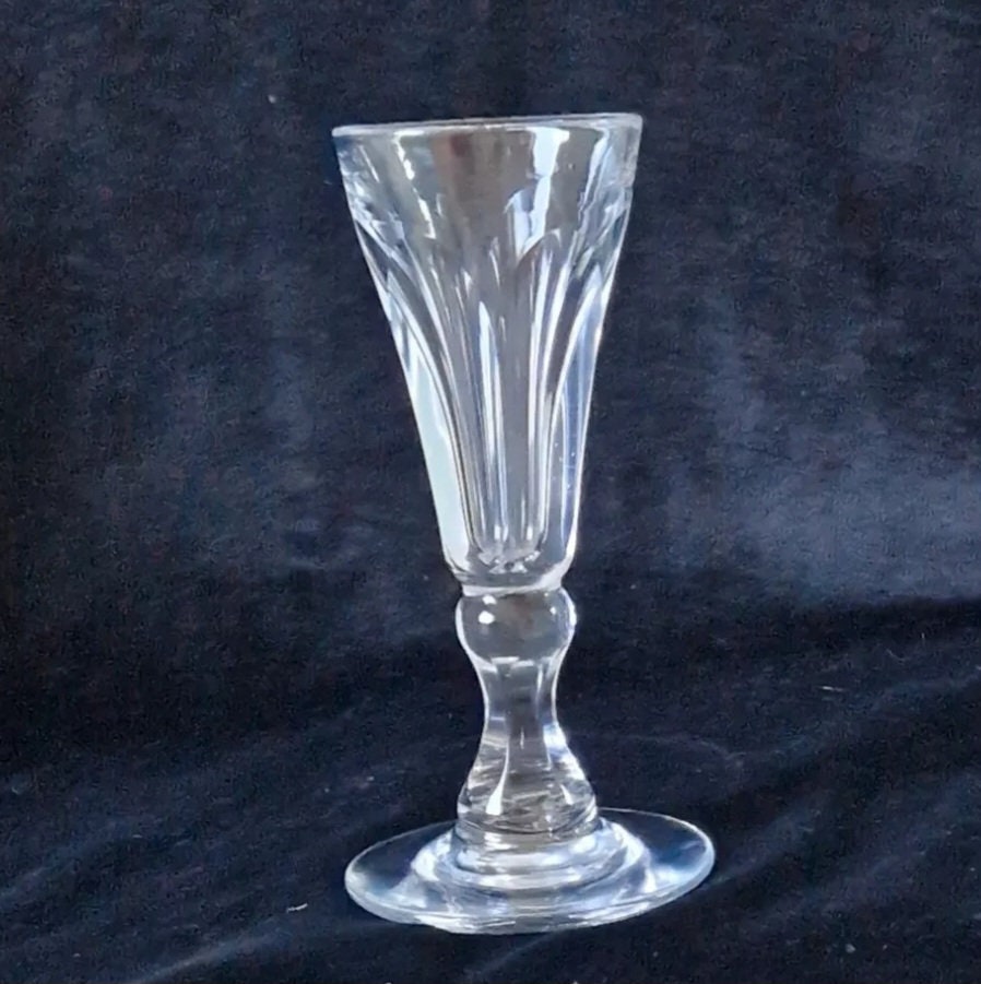 Early 19th Century English Deceptive Faceted Bowl Basal Knop Ale Glass c.1830