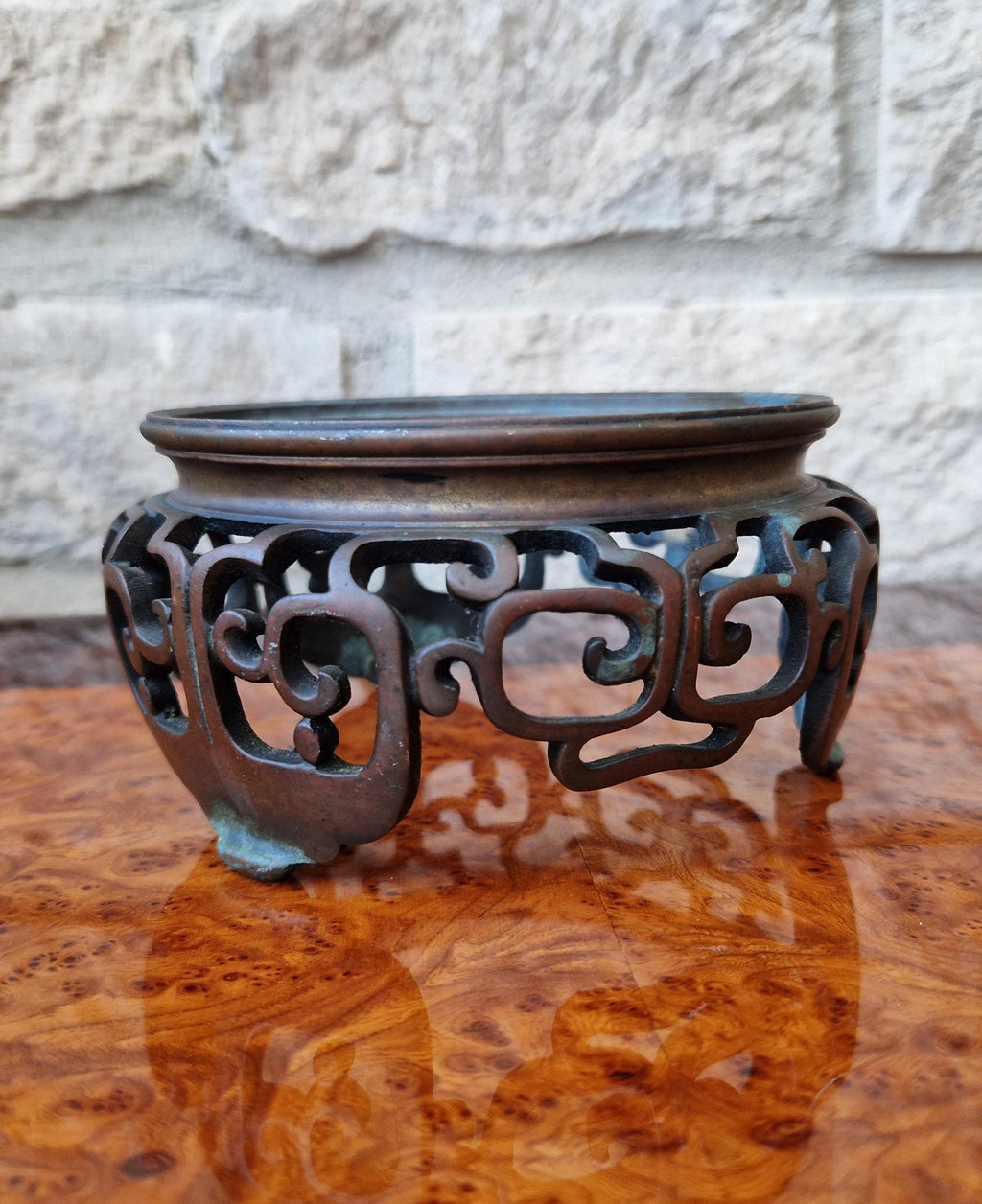 Fine Large Antique Bronze Chinoserie Pattern Openwork Tri-Footed Vase Stand 19th C.